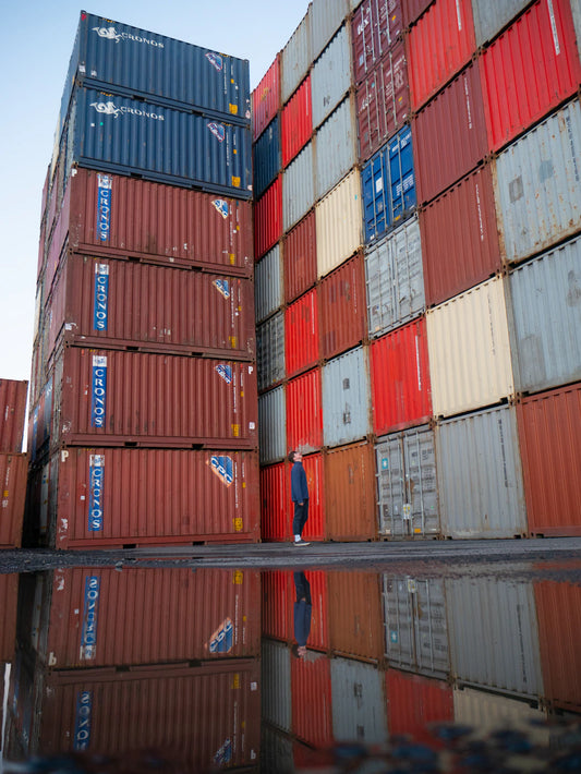 Trailers vs. Traditional Freight A Comprehensive Guide
