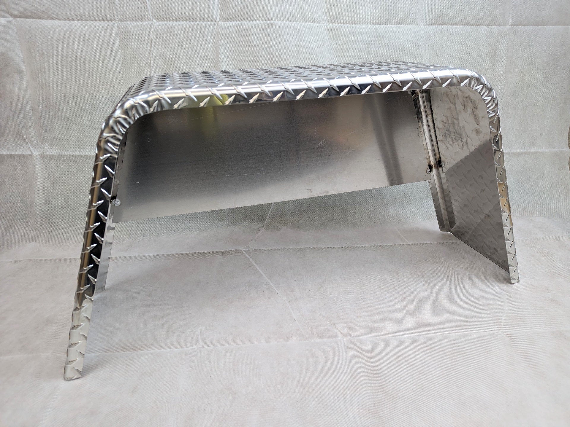 Aluminum Single Axle Fender with Reinforced Backer Plate