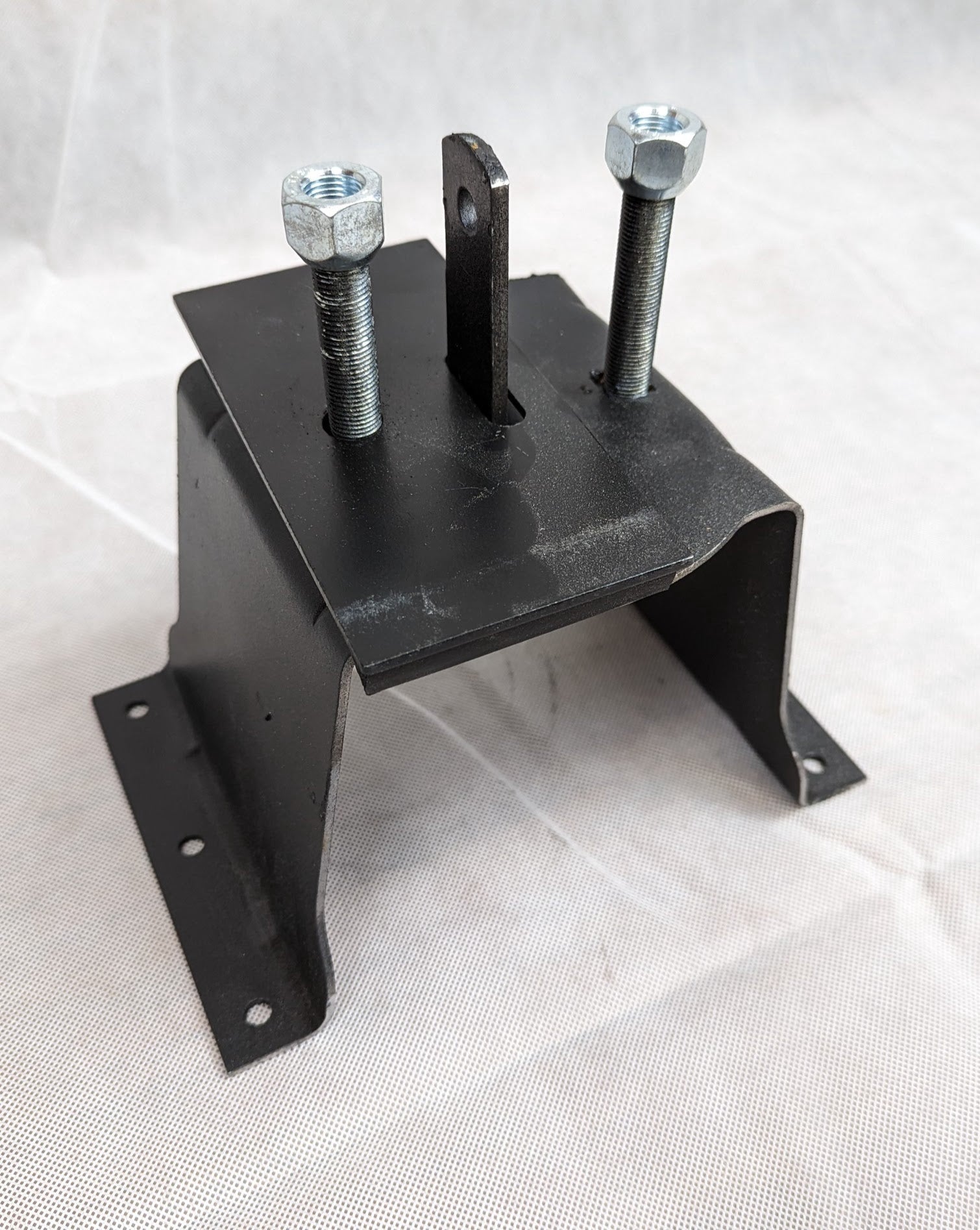 Heavy-Duty Spare Tire Wall Mount for Enclosed Trailers