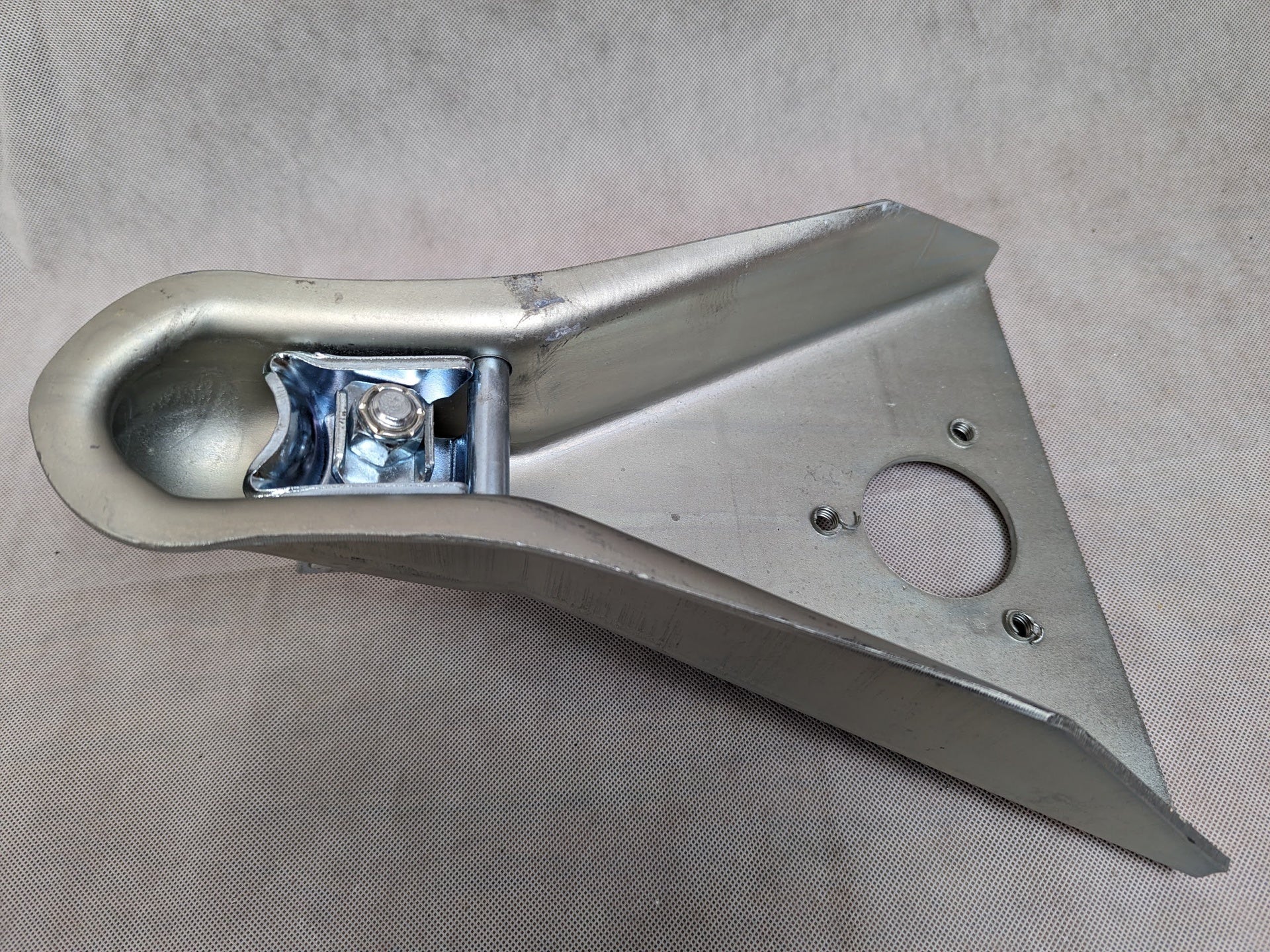 2" A-Frame Trailer Coupler - Thumb Latch - zinc 5000lbs