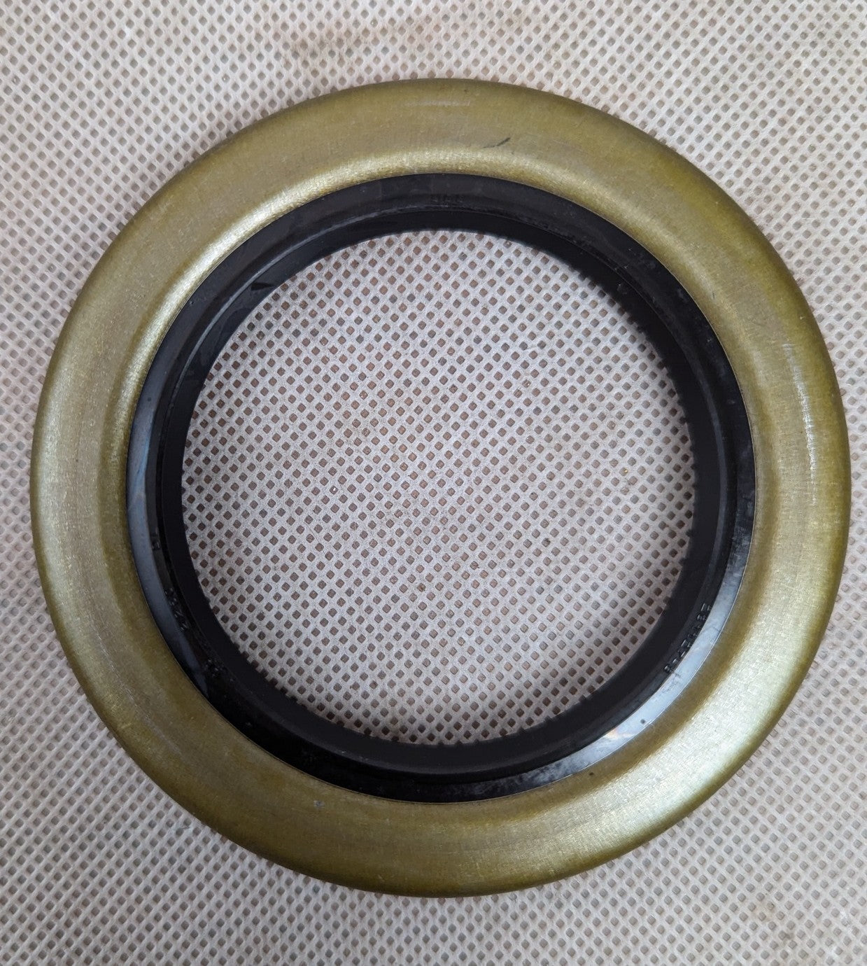 Heavy-Duty Double Lip Axle Grease Seal 2.25" ID for 7K+ Trailers