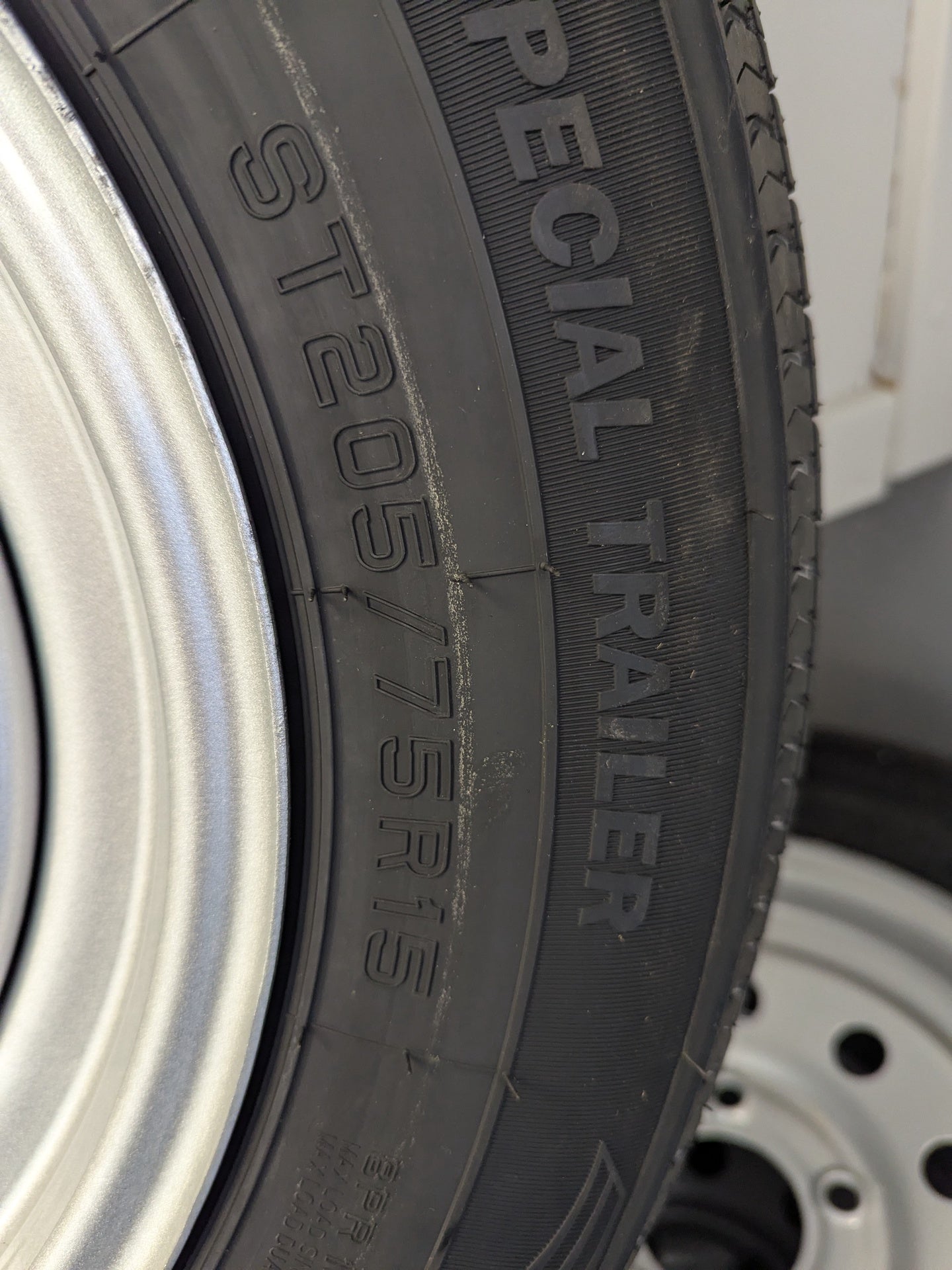 Rambler Trailer Tire 205/75R15 with Silver Vesper Mod Wheel - 5 Lug on 4.5 -  Load D / 8 Ply