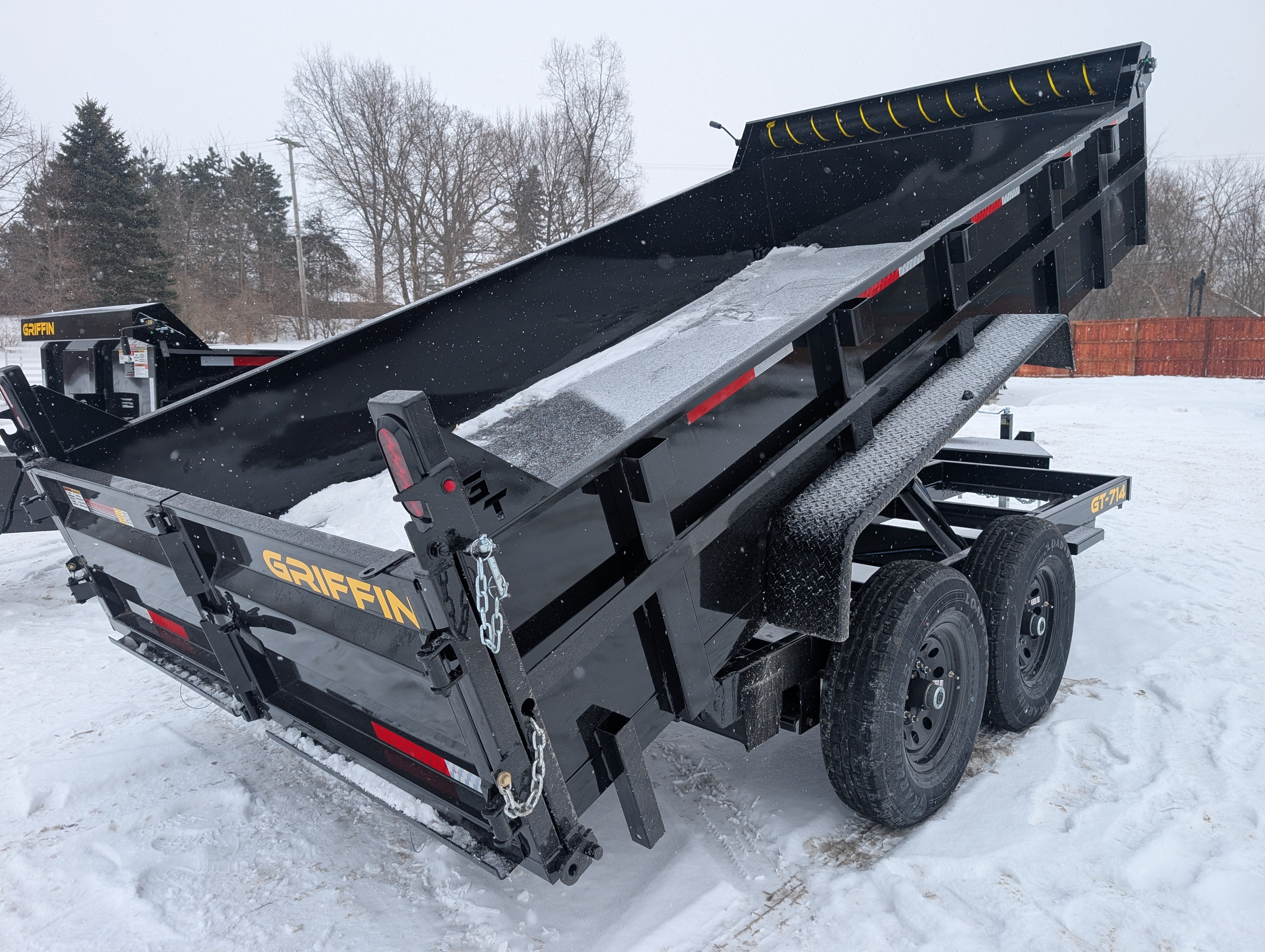 Griffin 7X14 Tandem Dump Trailer with Tarp Kit, Battery Charger, Drop Leg Jack