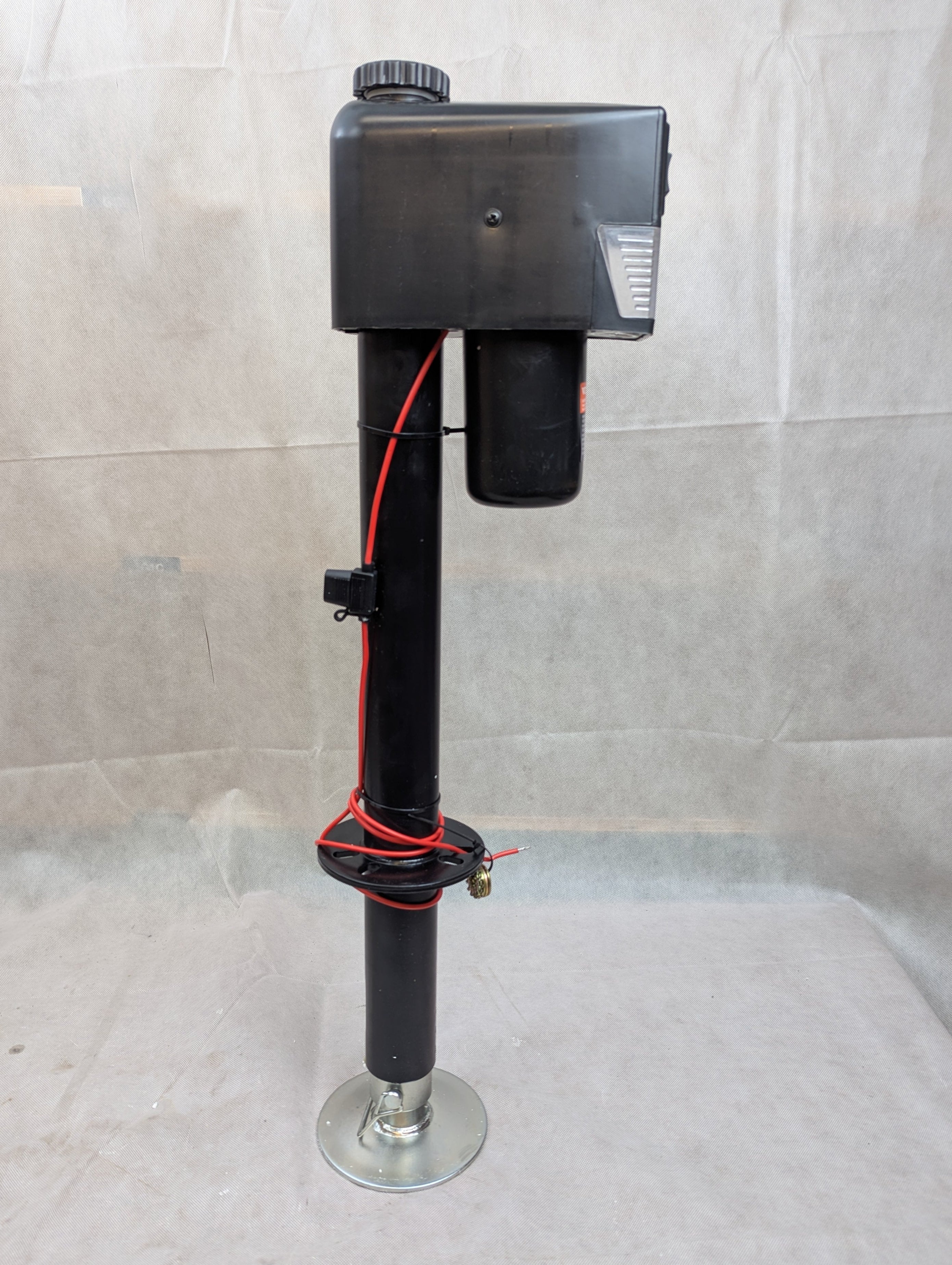 VEVOR POWER TONGUE JACK 3500# LIFT BLACK, 18" TRAVEL, DROP LEG
