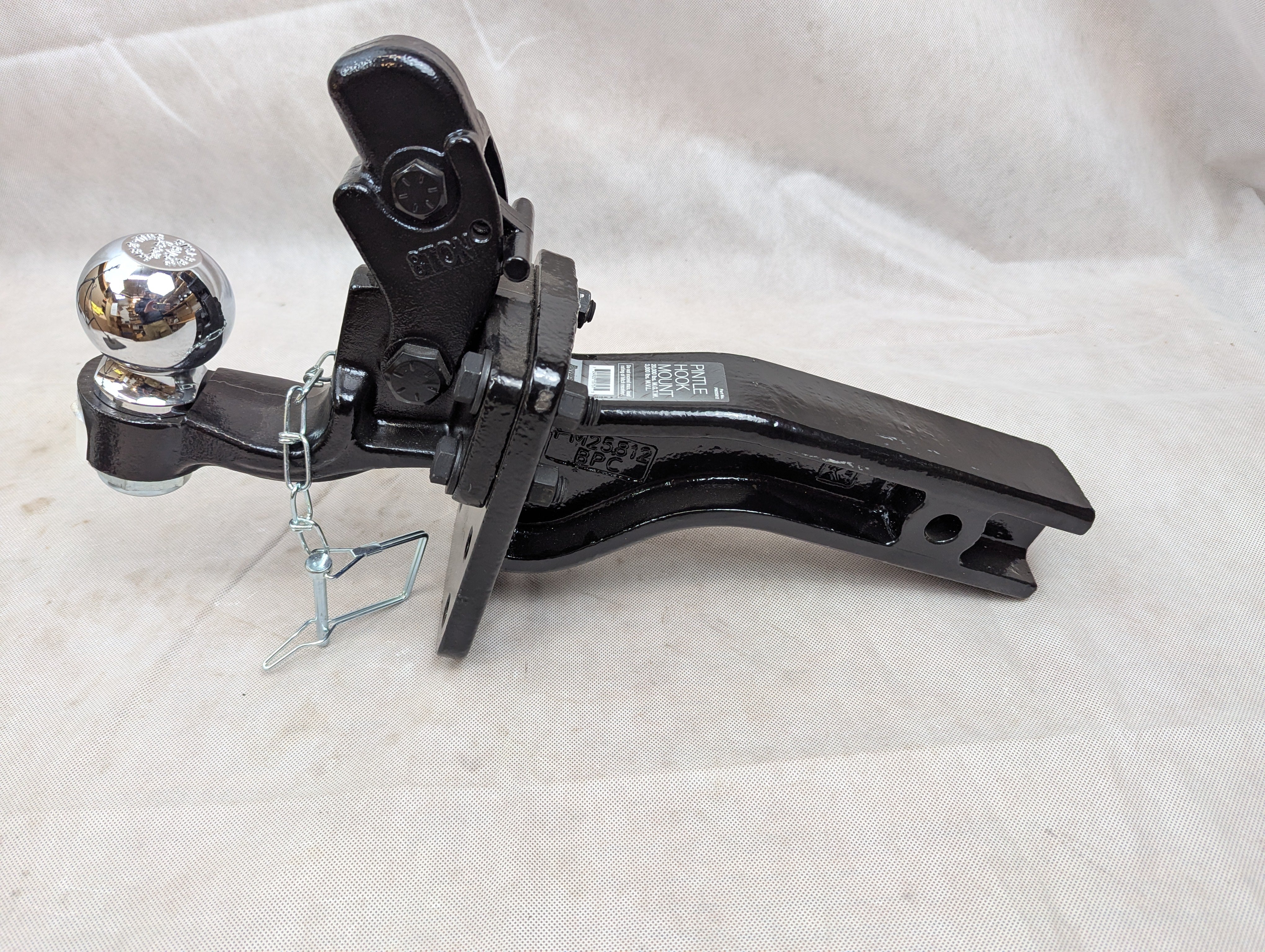 8-Ton Pintle Hitch with 2 5/16" Chrome Ball 10055 with Mounting Plate PM25812 - 2 1/2 shank