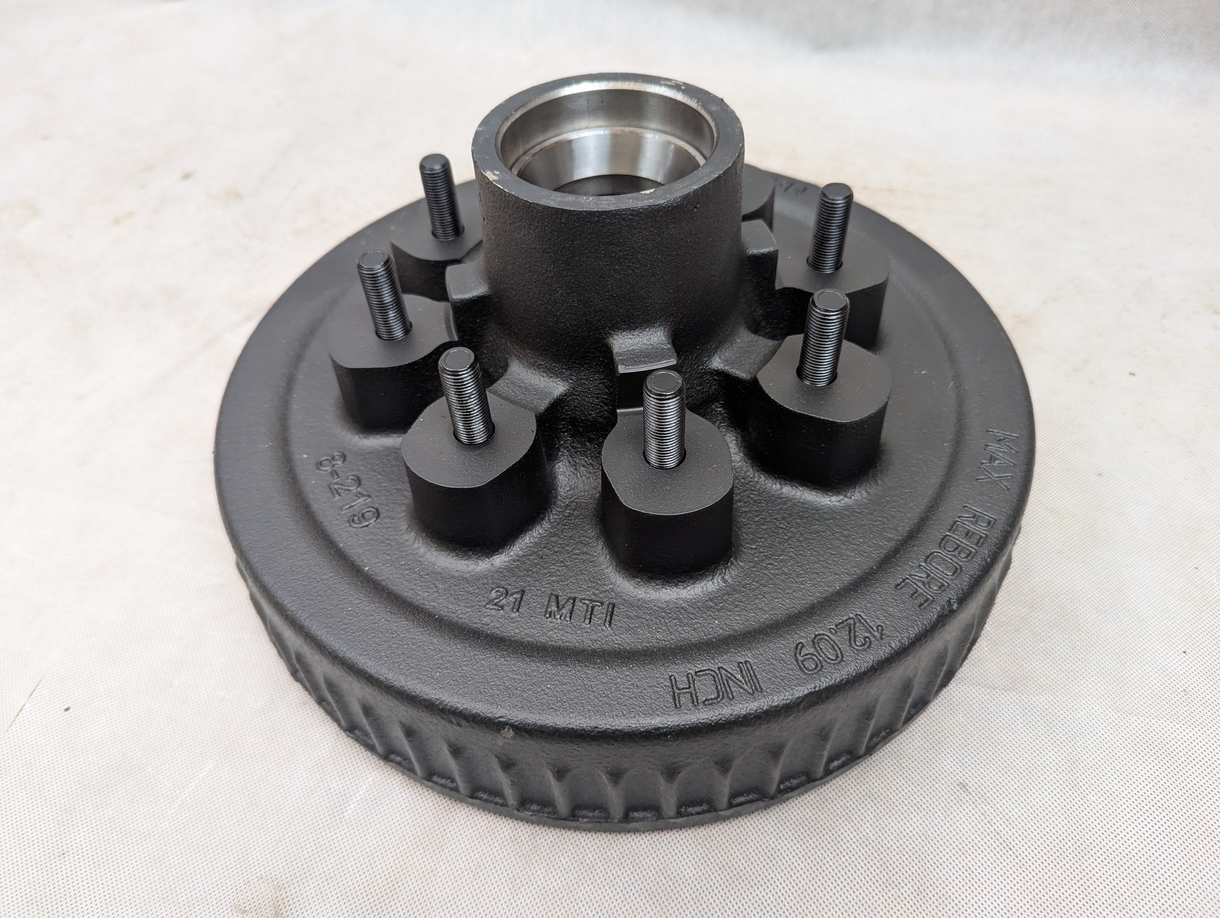 8 Lug on 6 1/2" Brake Drum 7000lb 1/2-20 Stud Dexter
