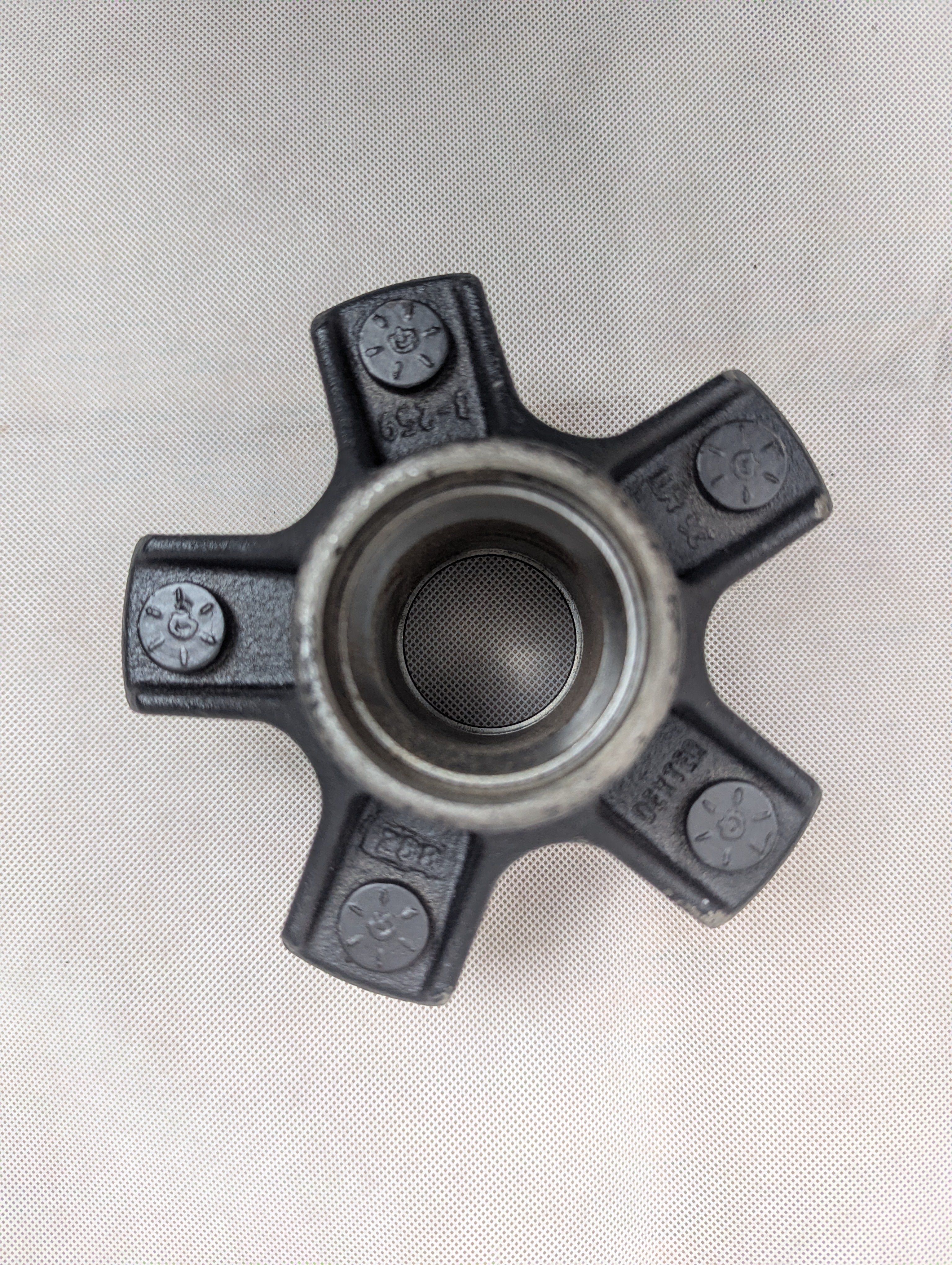 Dexter 2.2K Idler Hub 5 On 4.50″ Bolt 2000# 2200# axles
