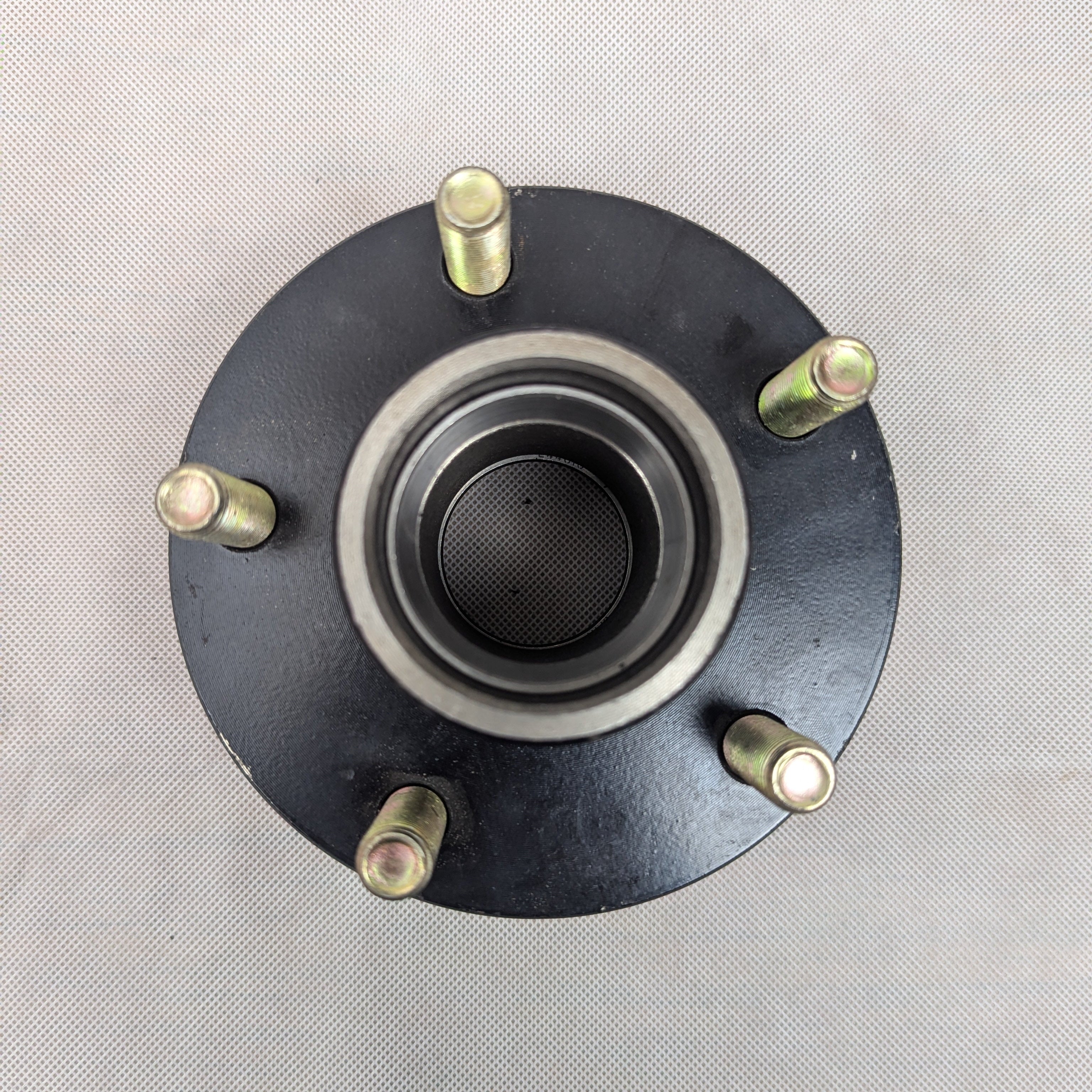 Universal 2.2K Idler Hub 5 On 4.50″ Bolt 2000# 2200# axles