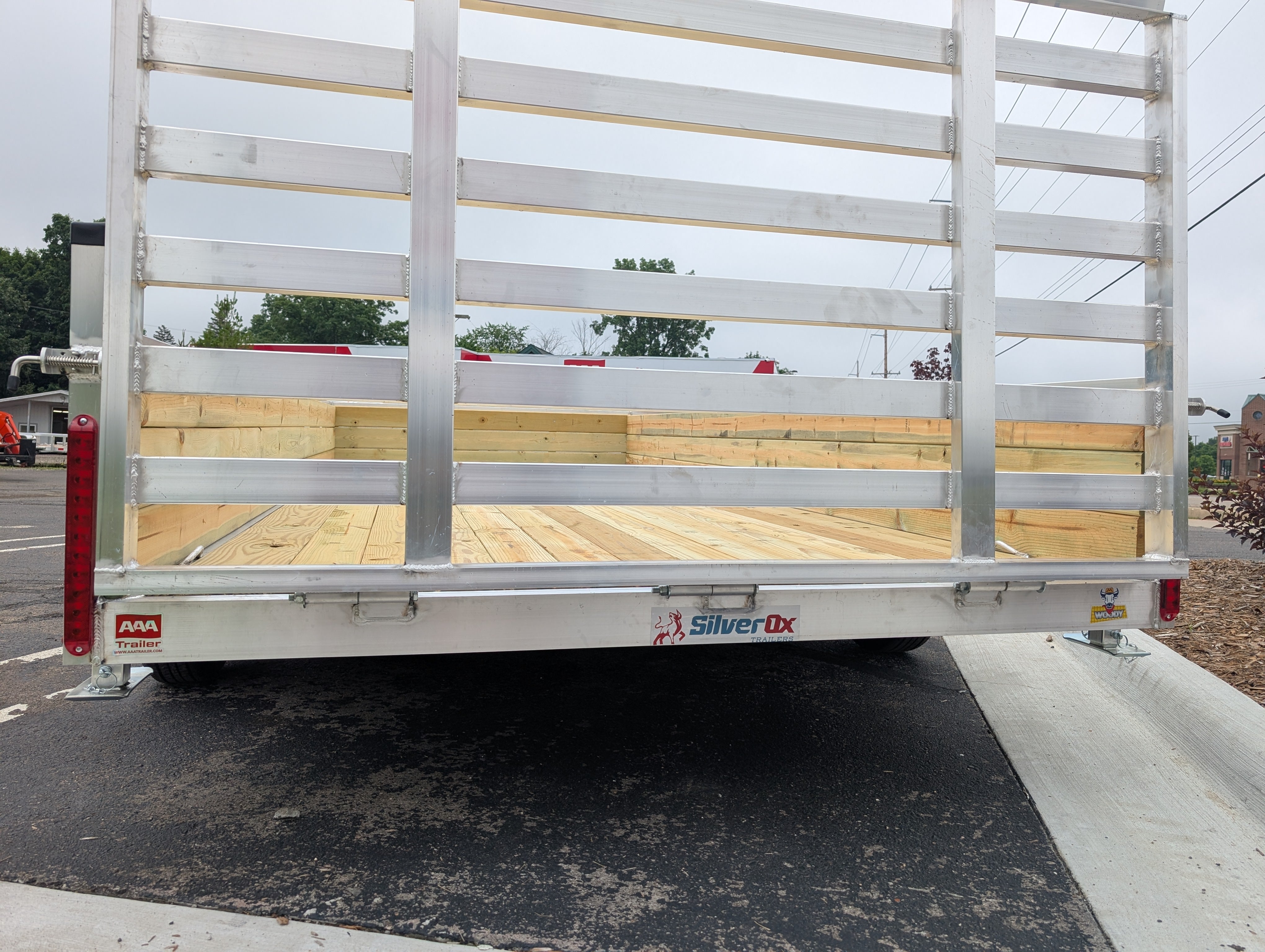 Silver Ox 7x16 Woodside Tandem Axle Aluminum Utility Trailer with Heavy Duty Package