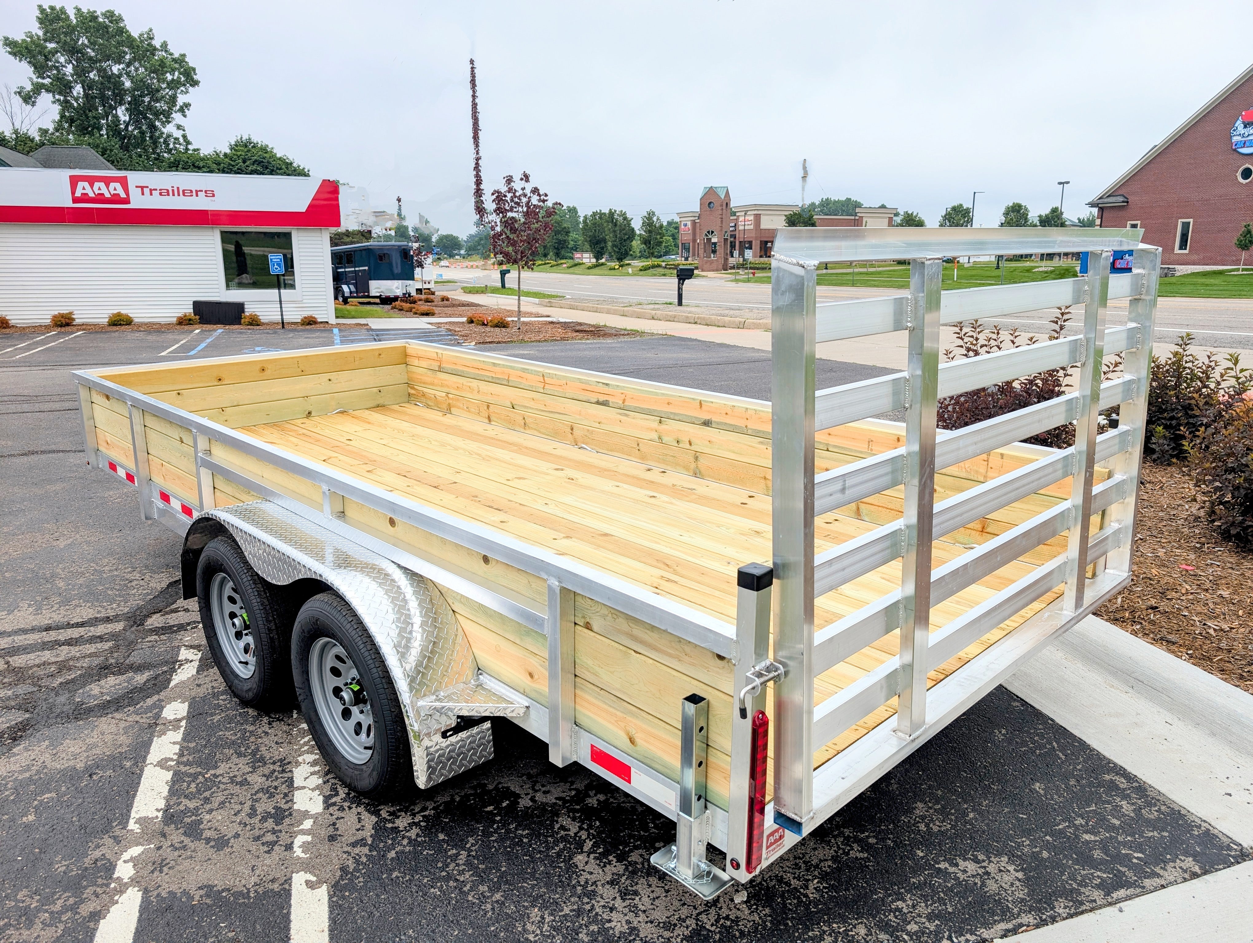 Silver Ox 7x16 Woodside Tandem Axle Aluminum Utility Trailer with Heavy Duty Package