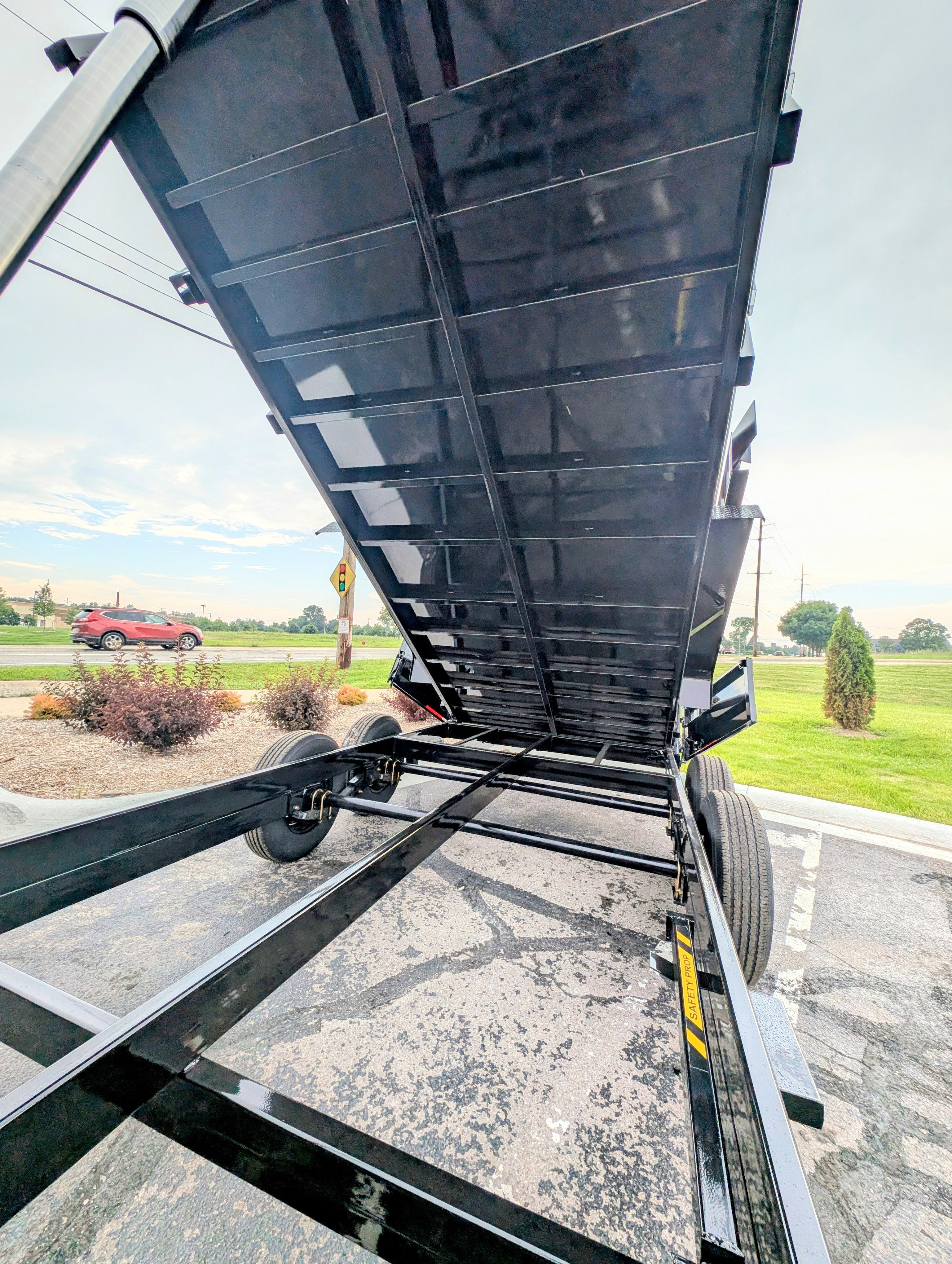 Griffin 7X16 Tandem Axle Hydraulic Dump Trailer with Tarp Kit, Battery Charger, Drop Leg Jack, 14K GVWR