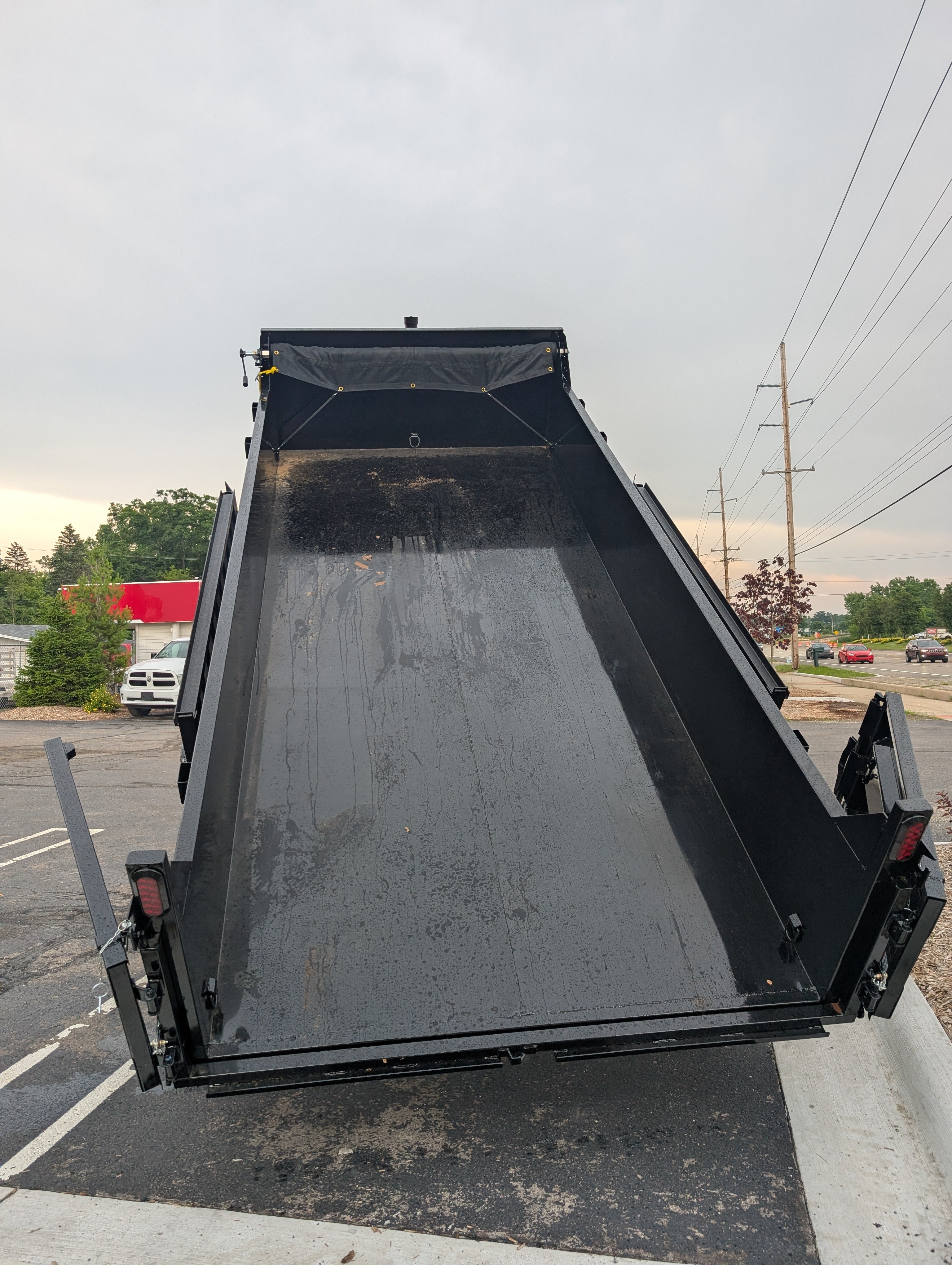 Griffin 7X16 Tandem Axle Hydraulic Dump Trailer with Tarp Kit, Battery Charger, Drop Leg Jack, 14K GVWR