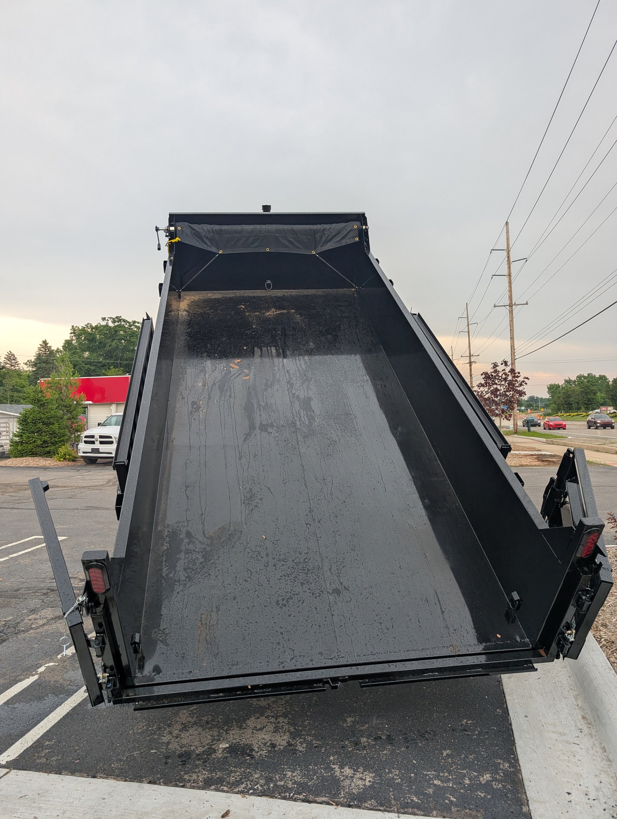 Griffin 7X16 Tandem Axle Hydraulic Dump Trailer with Tarp Kit, Battery Charger, Drop Leg Jack, 14K GVWR