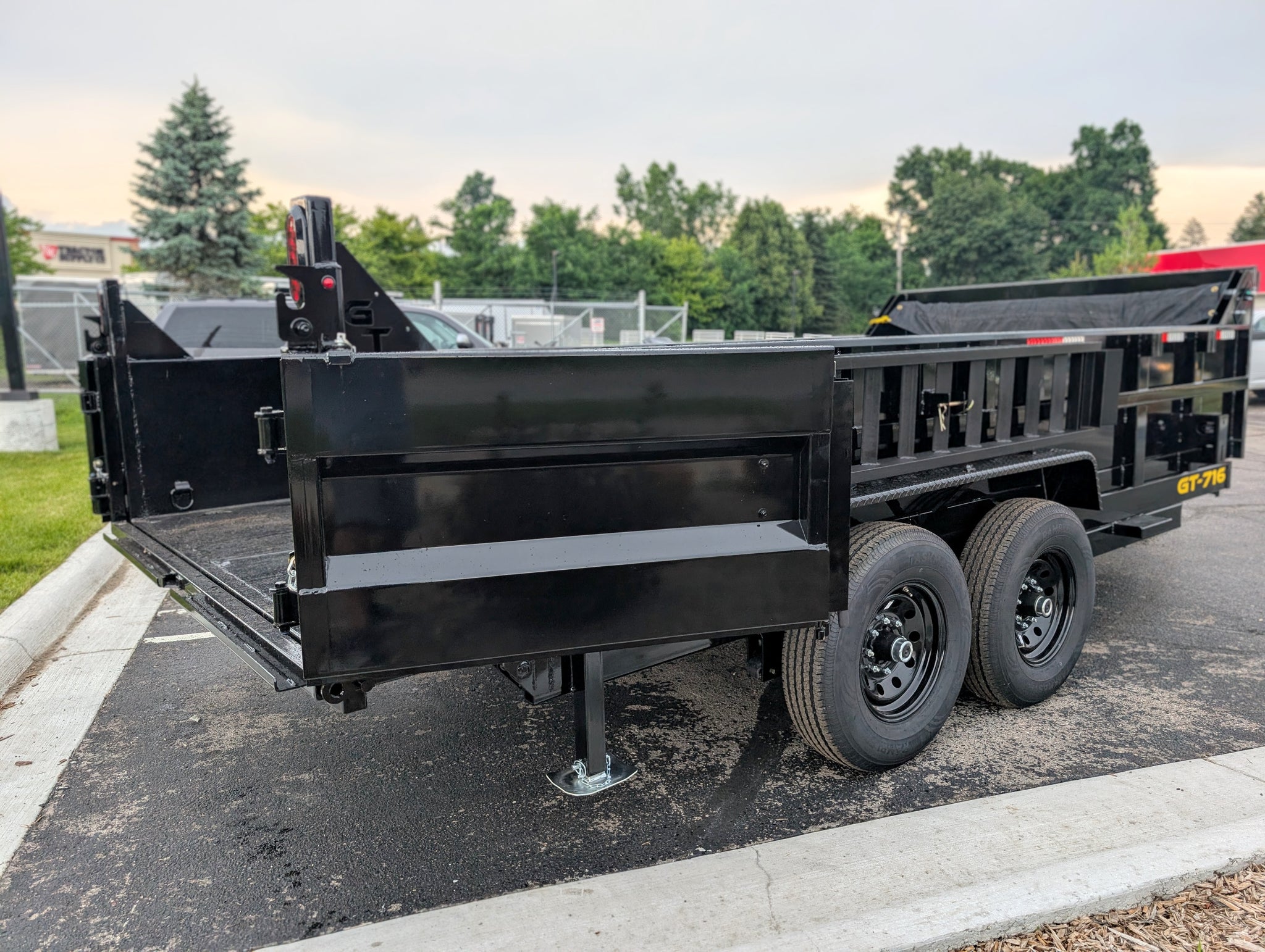 Griffin 7X16 Tandem Axle Hydraulic Dump Trailer with Tarp Kit, Battery Charger, Drop Leg Jack, 14K GVWR