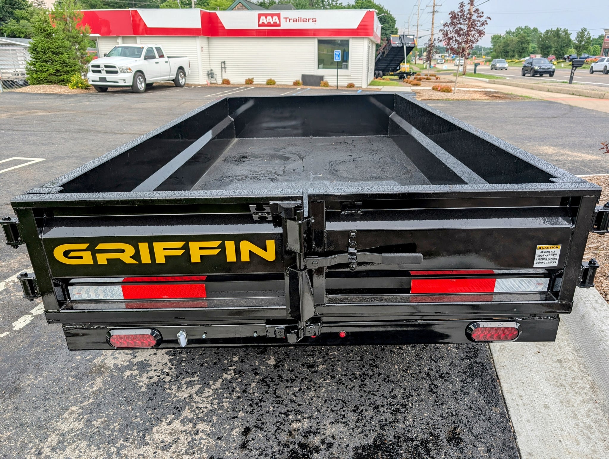 Griffin 5X10 Tandem Axle Hydraulic Dump Trailer