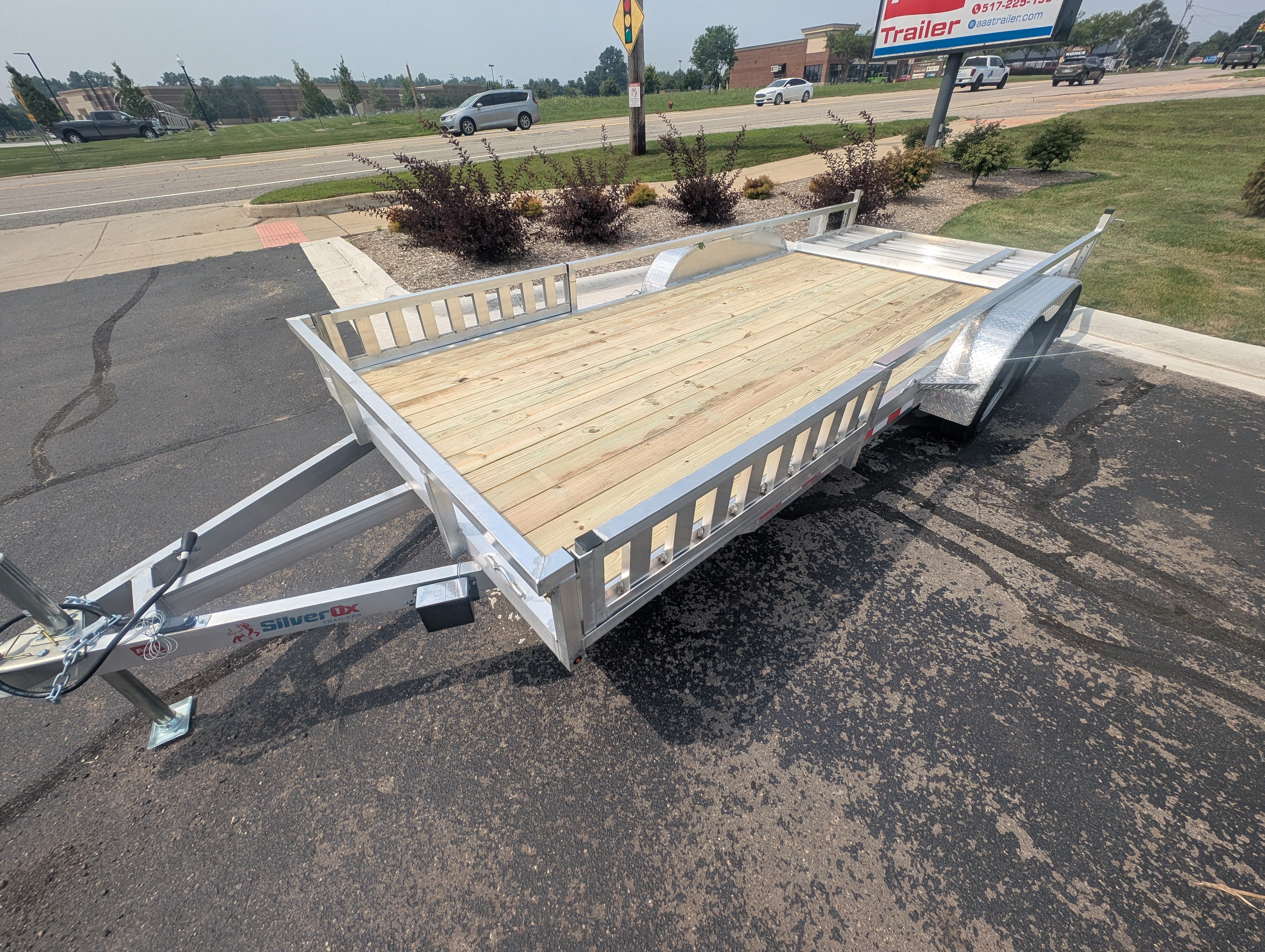 Silver Ox  7x18 Tandem Axle Heavy Duty Aluminum Utility Trailer with ATV Side Ramps