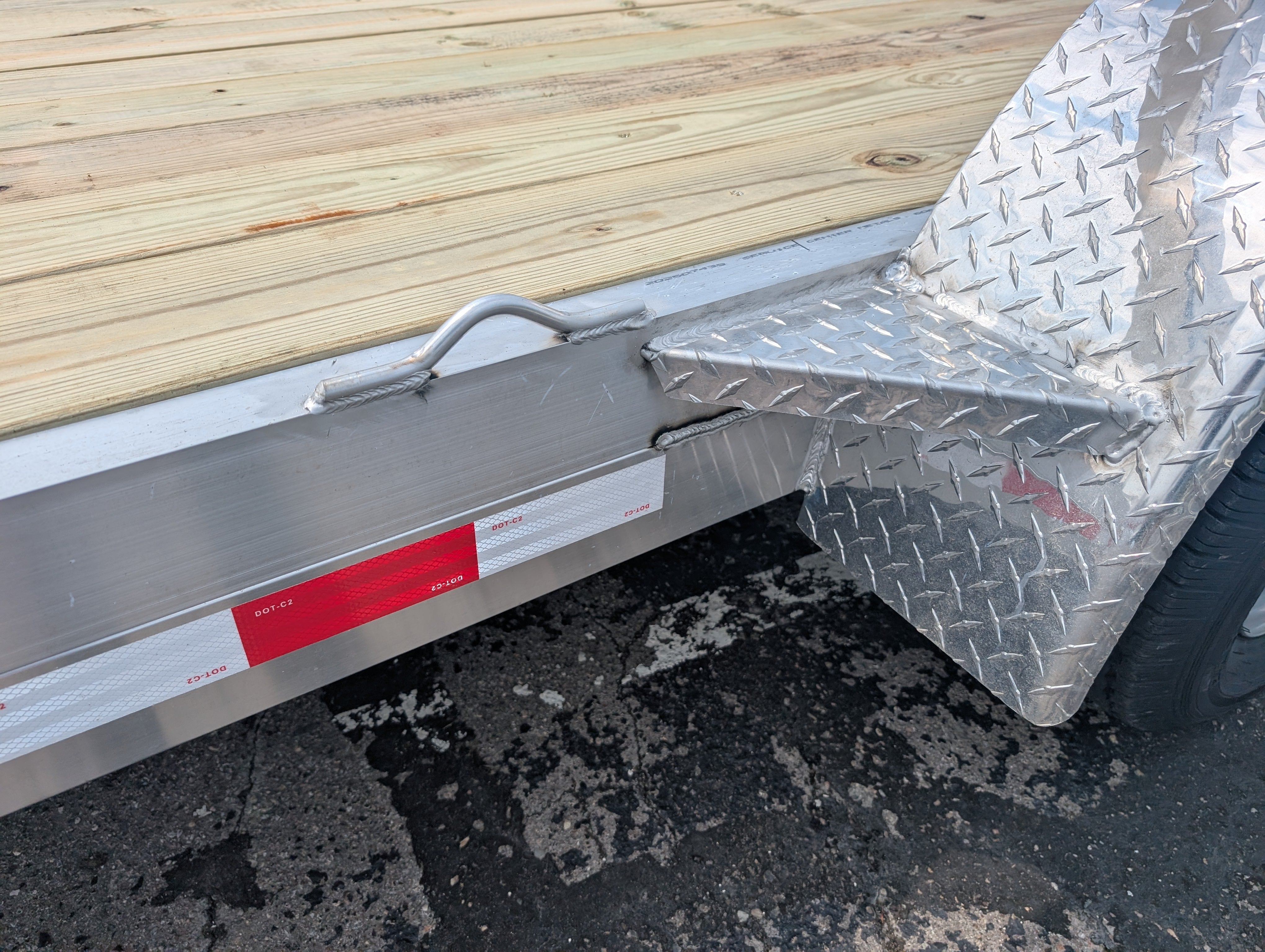 Silver Ox  7x18 Tandem Axle Heavy Duty Aluminum Utility Trailer with ATV Side Ramps