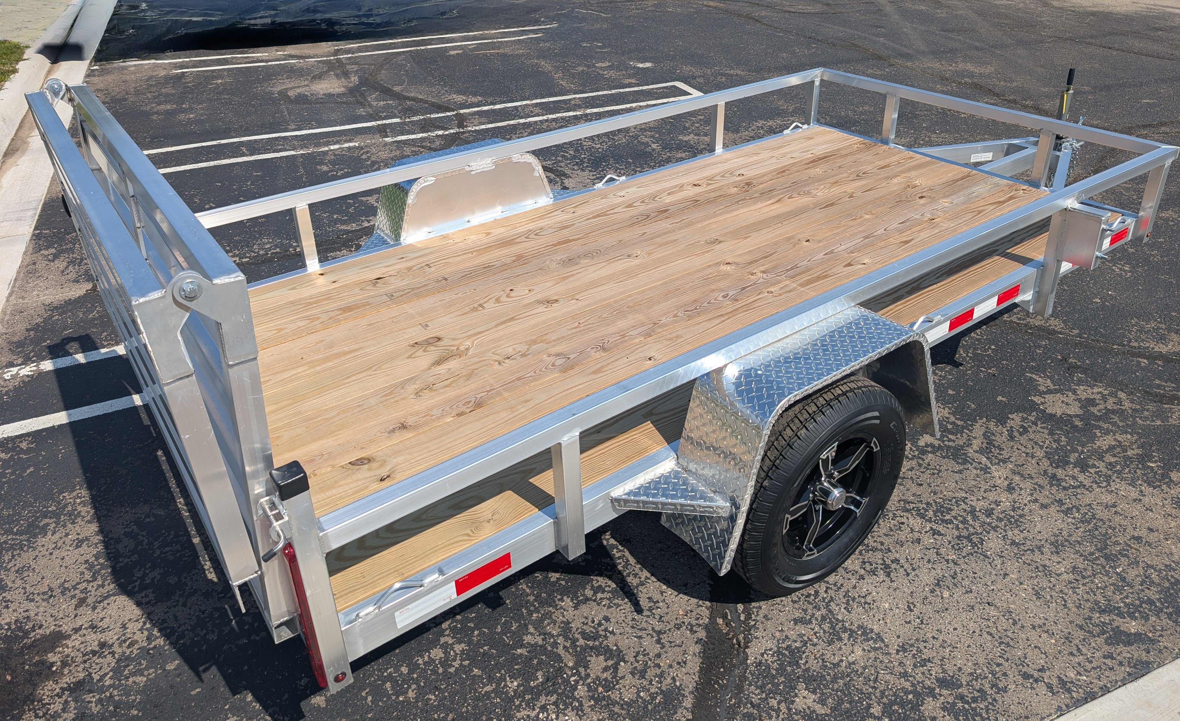 Silver Ox 6x12 Single Axle Aluminum Utility Trailer with Bi Fold Gate & Aluminum Wheels