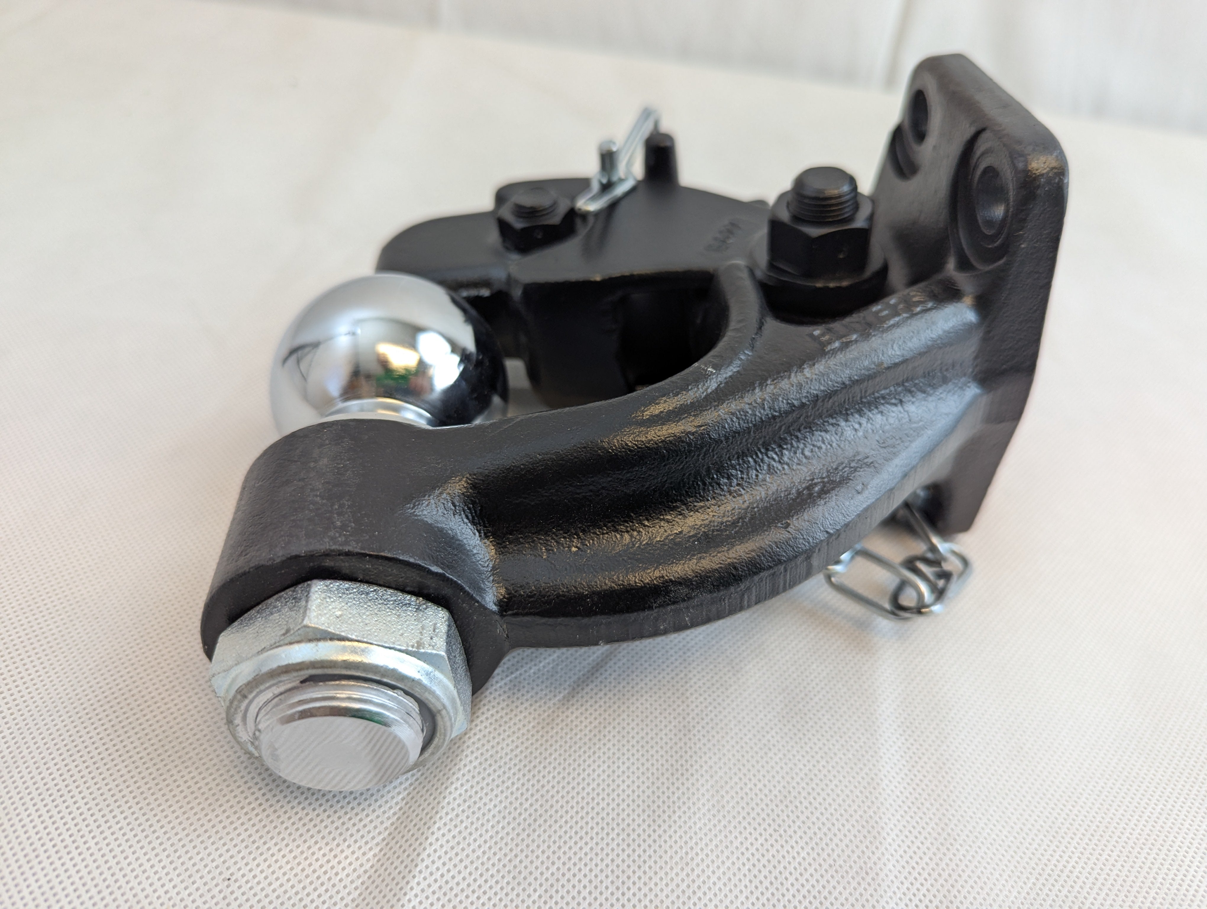 Buyers Products BH82516 8-Ton Combination Hitch, 2-5/16 Inch Ball , 16000 MGTW, Hook W/Coupler Or Lunette Eye