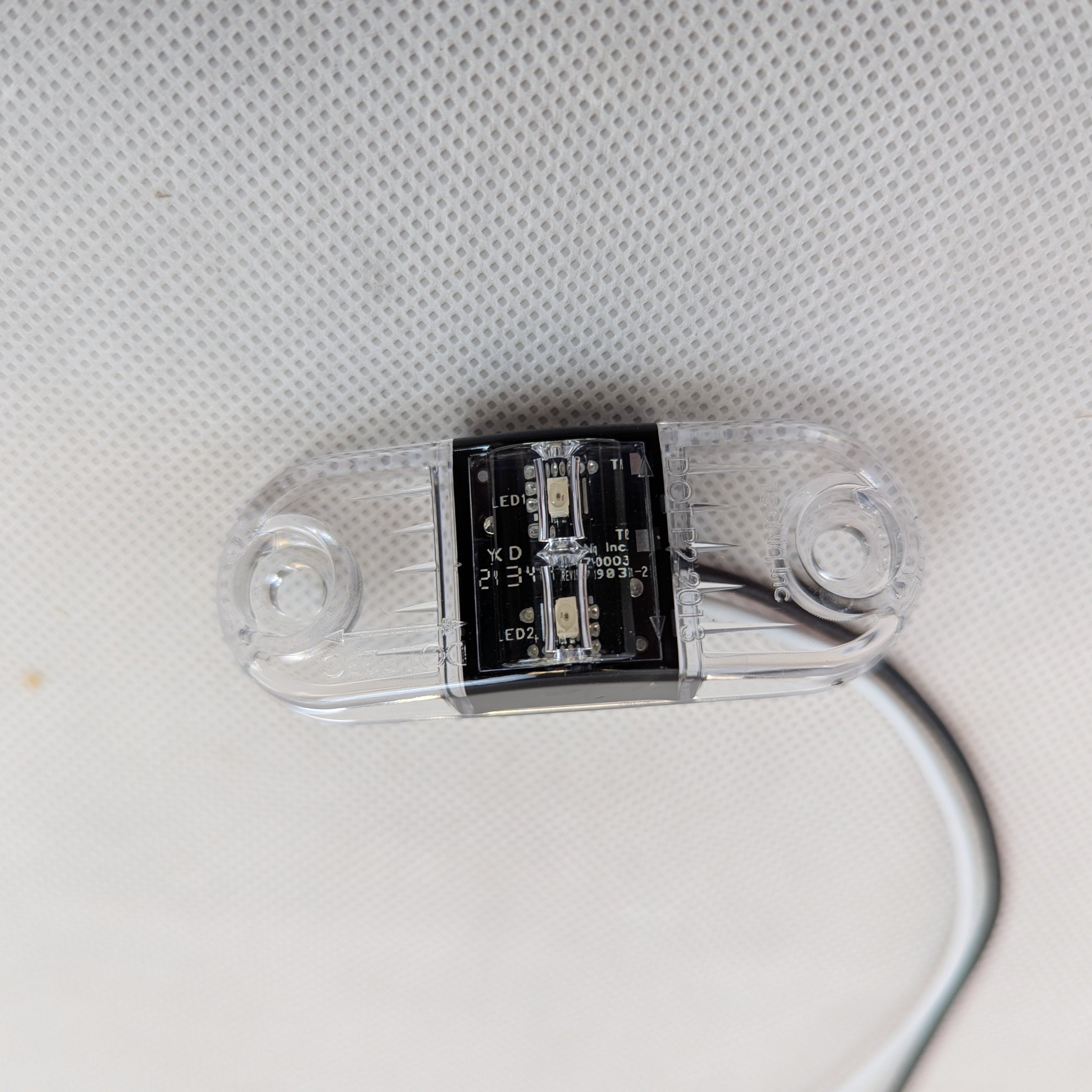 S17 Surface Mount Red Clear Lens Marker Light  2