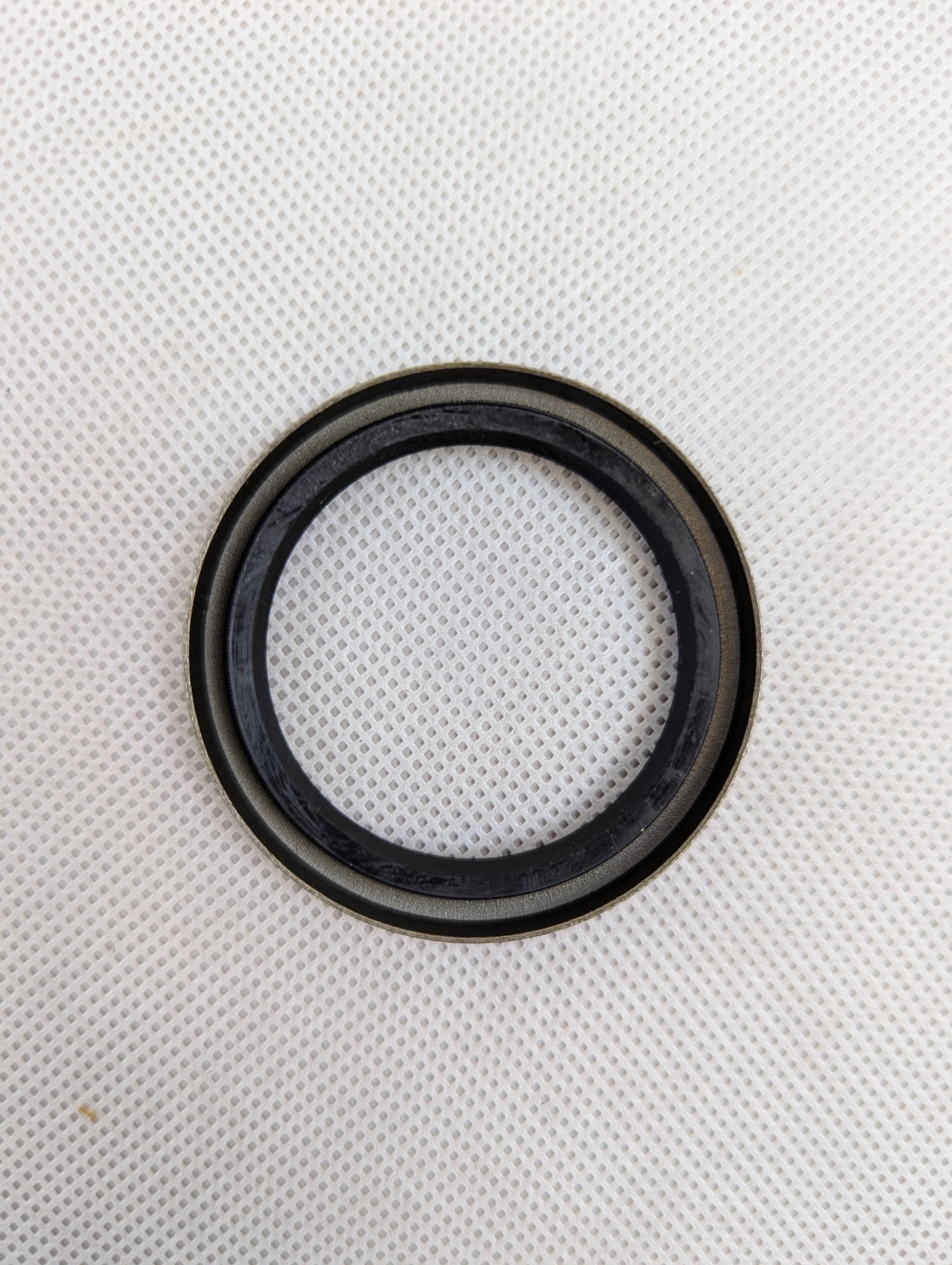 2200# Axle Grease Seal Double Lip, 1 1/16