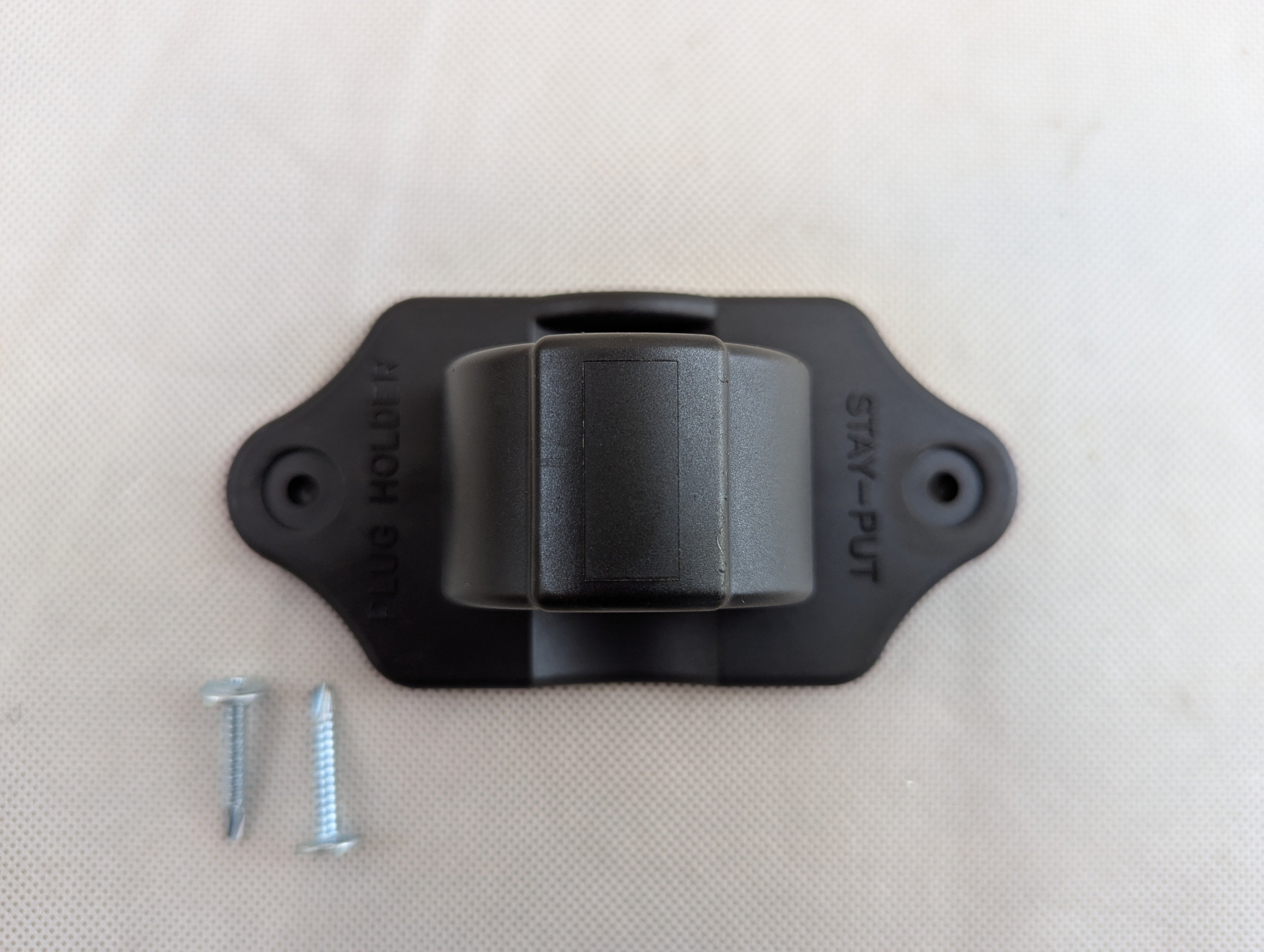 7 Way Wiring Plug Holder / Storage Mount