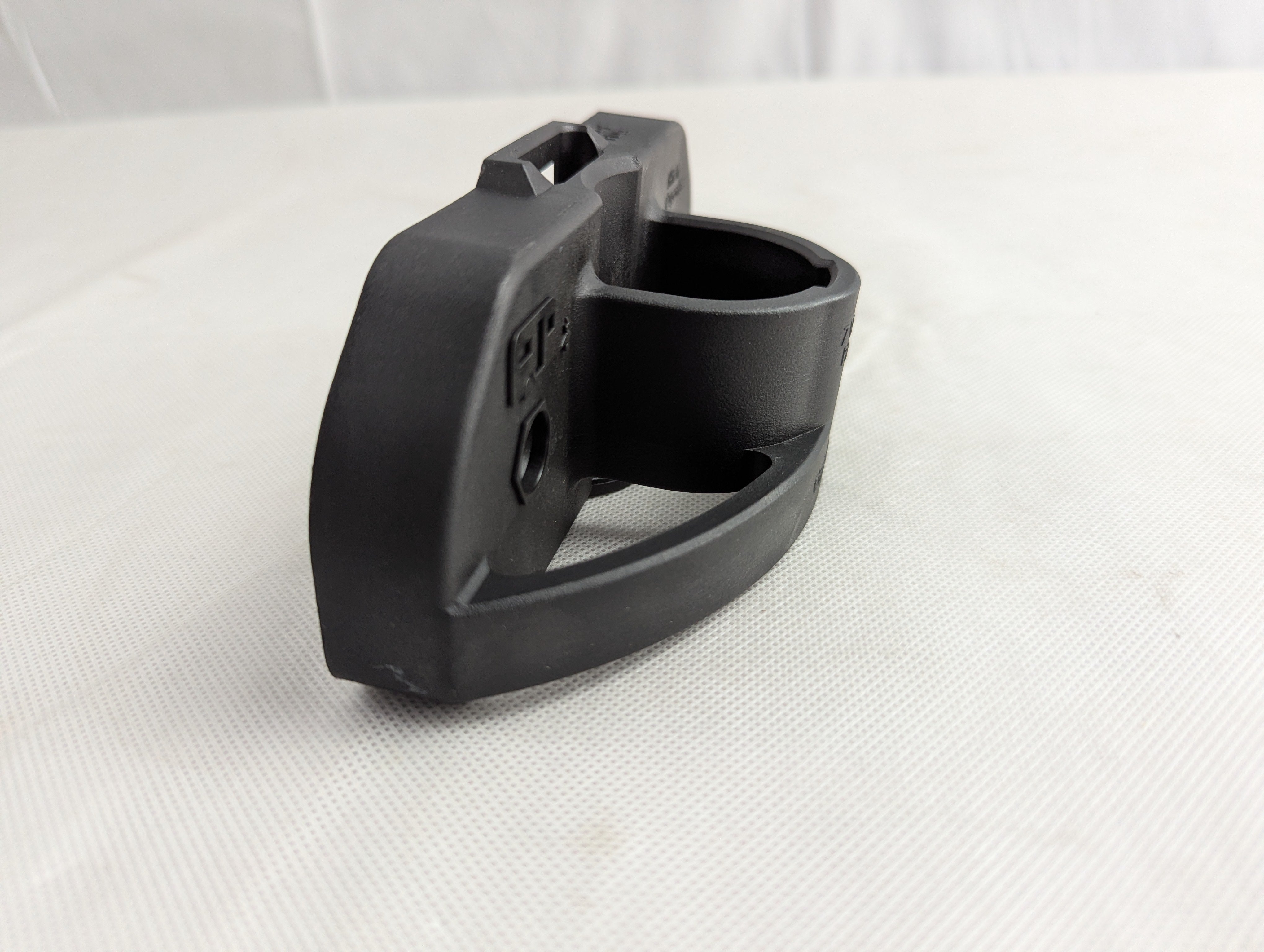 Trailer Towing Organizer for 4 Flat or 7 Way Plug, Heavy Duty Side Hooks Chain Cable Wire Harness Holder