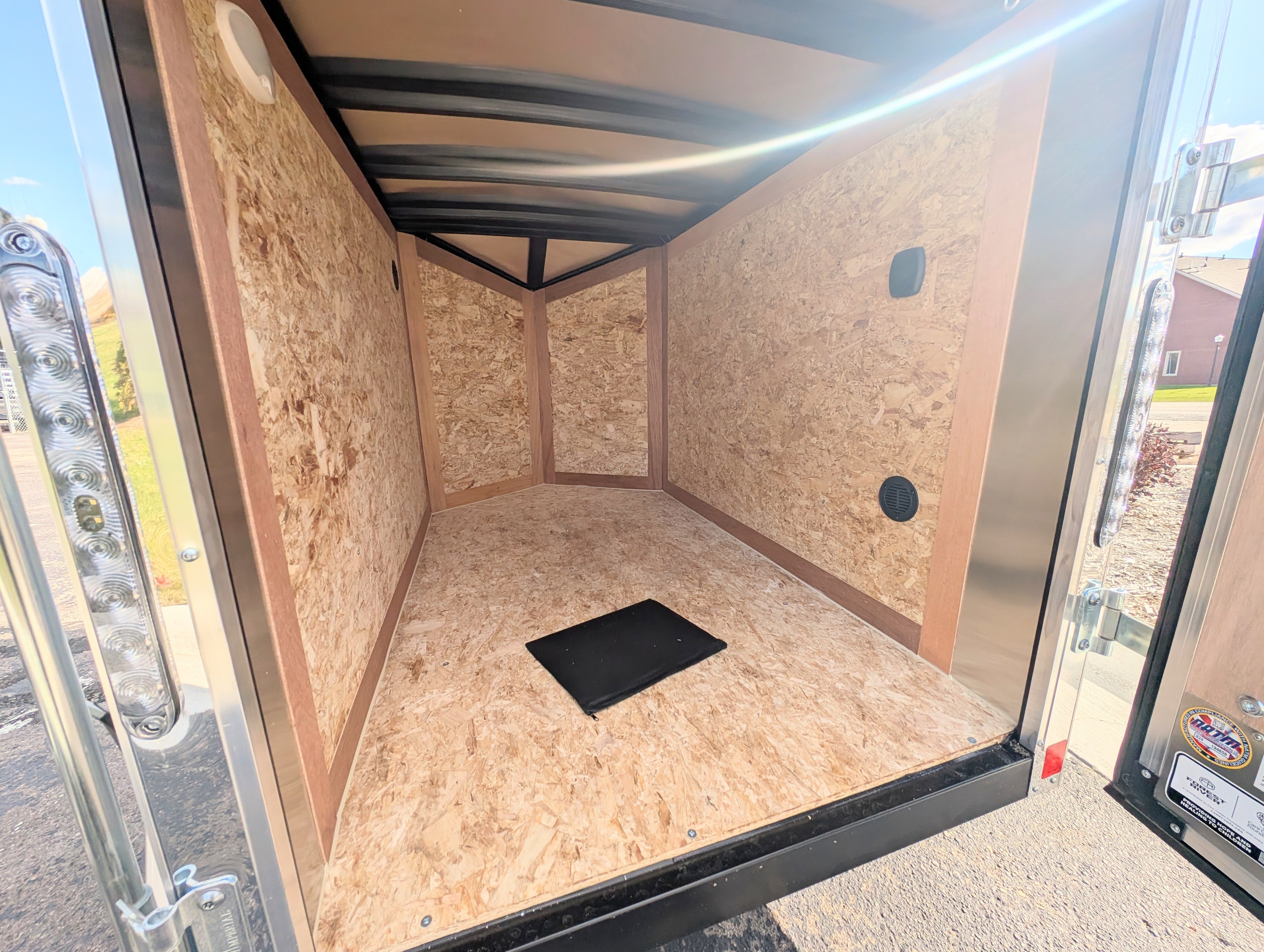 Cargo Mate E Series 4x6 Enclosed Cargo Trailer - Gray - Stock# 124894