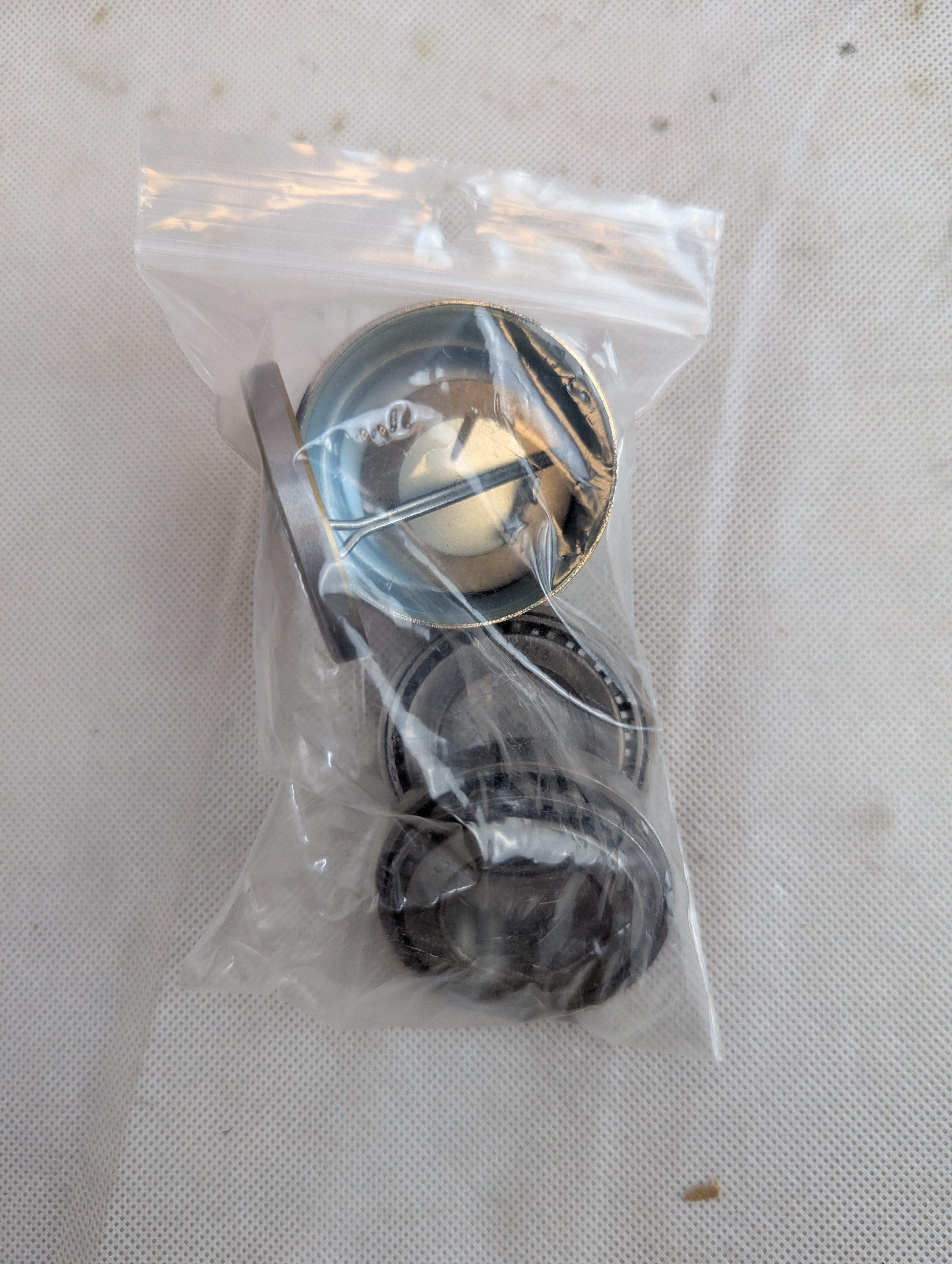 2000lb Bearing & Seal Kit 1