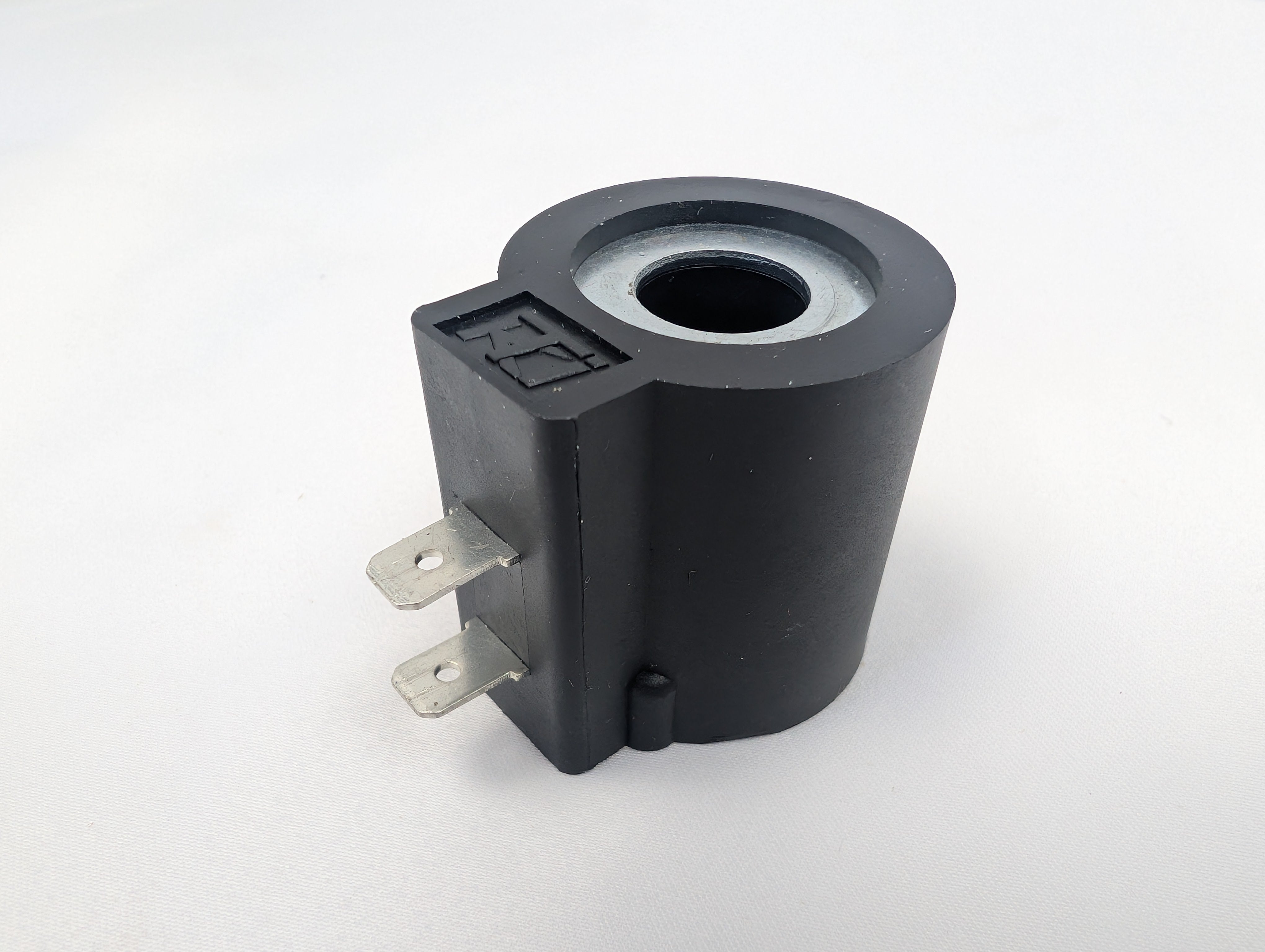 KTI Hydraulics LC2-08-C-5B 10v DC Square Coil Actuator, Dual Spade for Dump Trailers