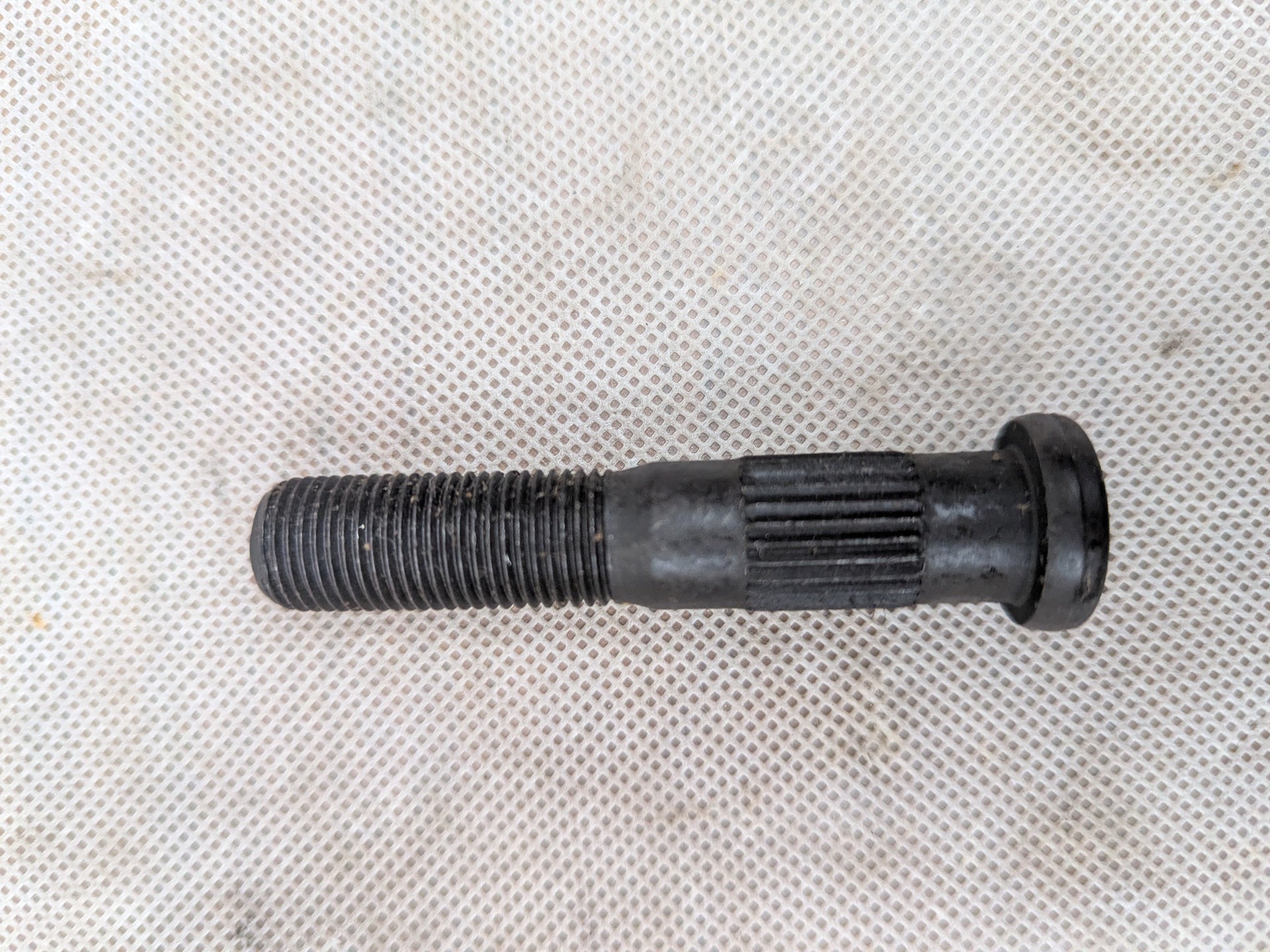 Heavy-Duty 1/2"-20 x 2.5" Trailer Hub Press-In Stud