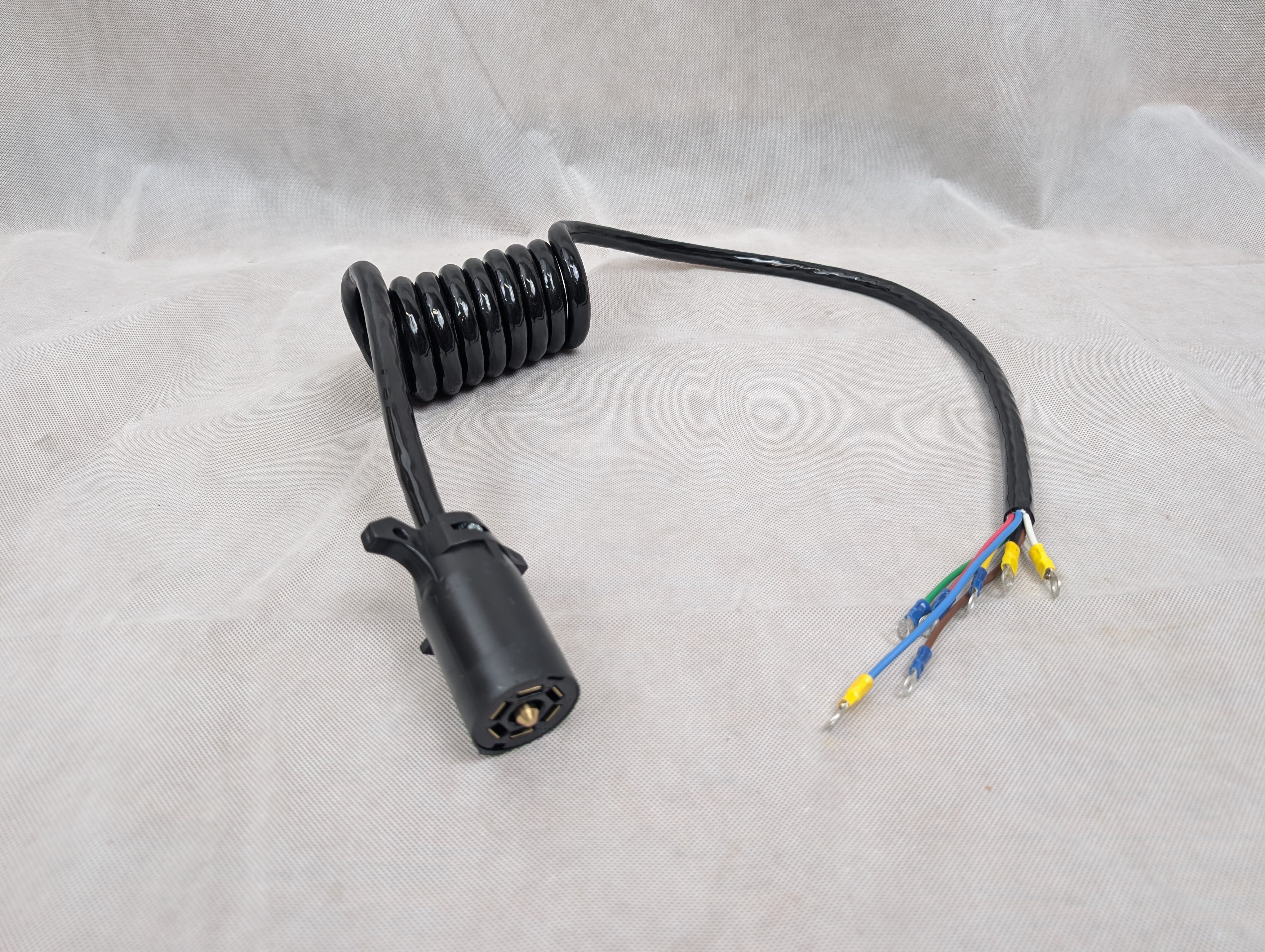 HitchCoil 7-Way, RV-Style Connector w/ 6' Long Coiled Cable - Trailer End 102-5