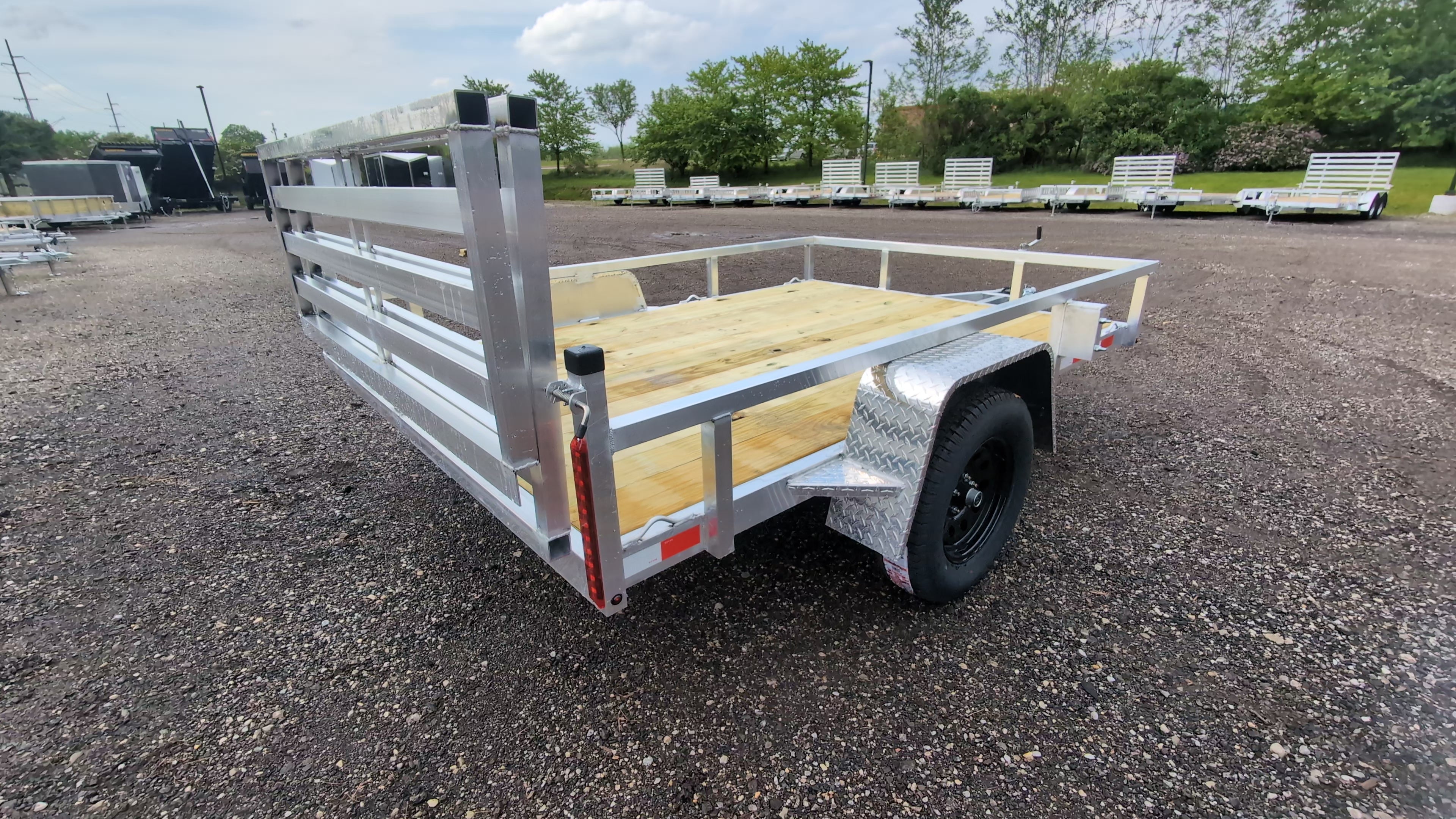 7x10 Aluminum Utility Trailer – Silver Ox Single Axle w/ Folding Ramp Gate | Howell, MI