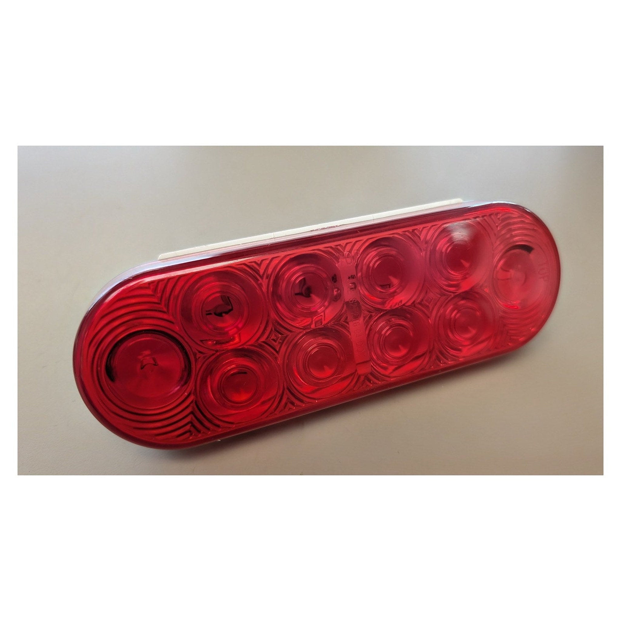 Red Oval LED Trailer Light – Stop / Tail / Turn – 6-1/2" 10 Diode Submersible