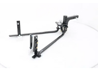 Reese 8,000 lb Integrated Sway Control Weight Distribution Kit - 8,000 lbs - close-up view | AAA Trailer