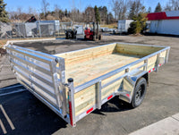 Silver Ox 7x14 aluminum trailer - aluminum fender and wheel detail