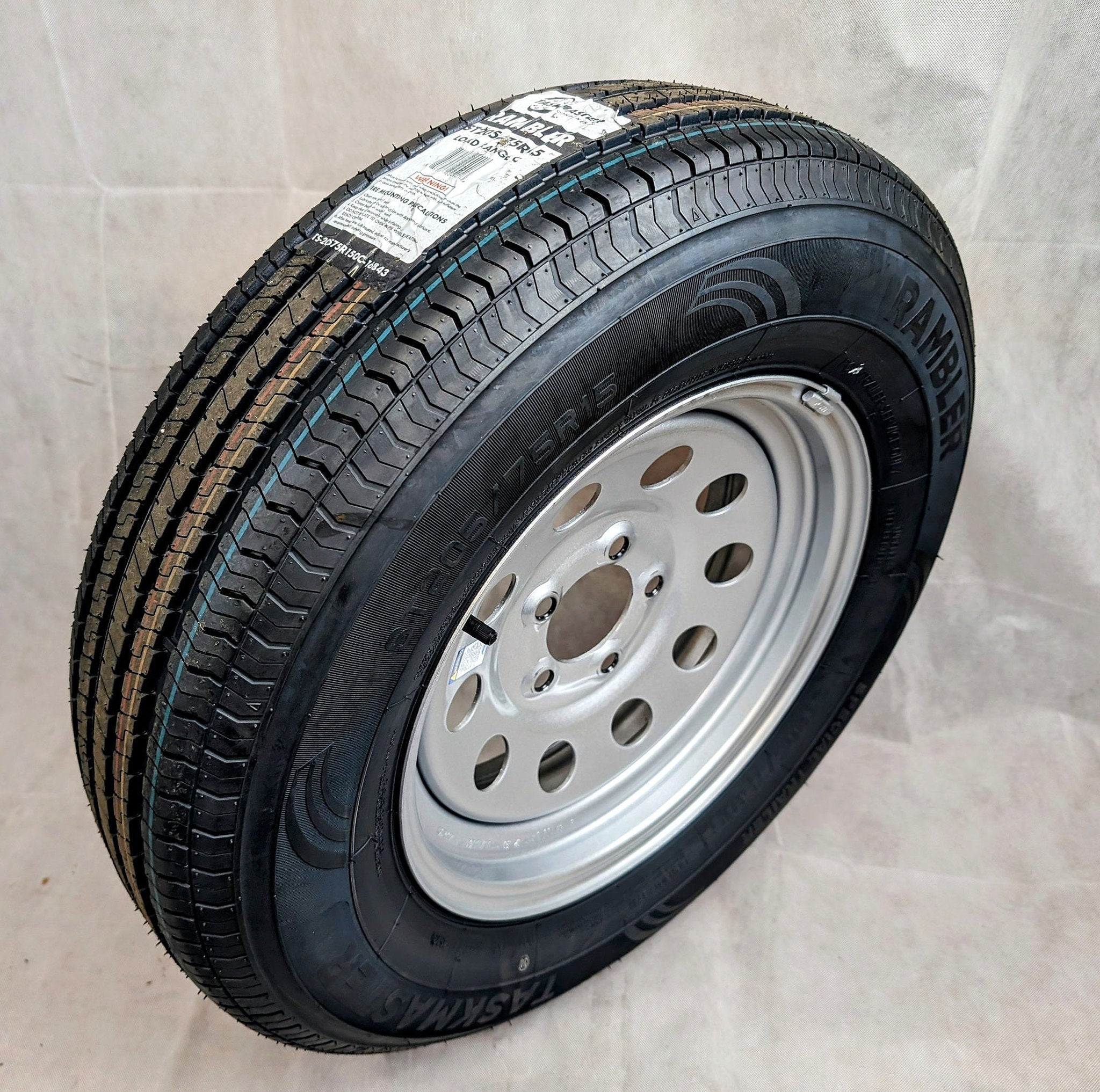 Taskmaster Rambler 205/75R15 Tire on Vesper 5-Lug 15