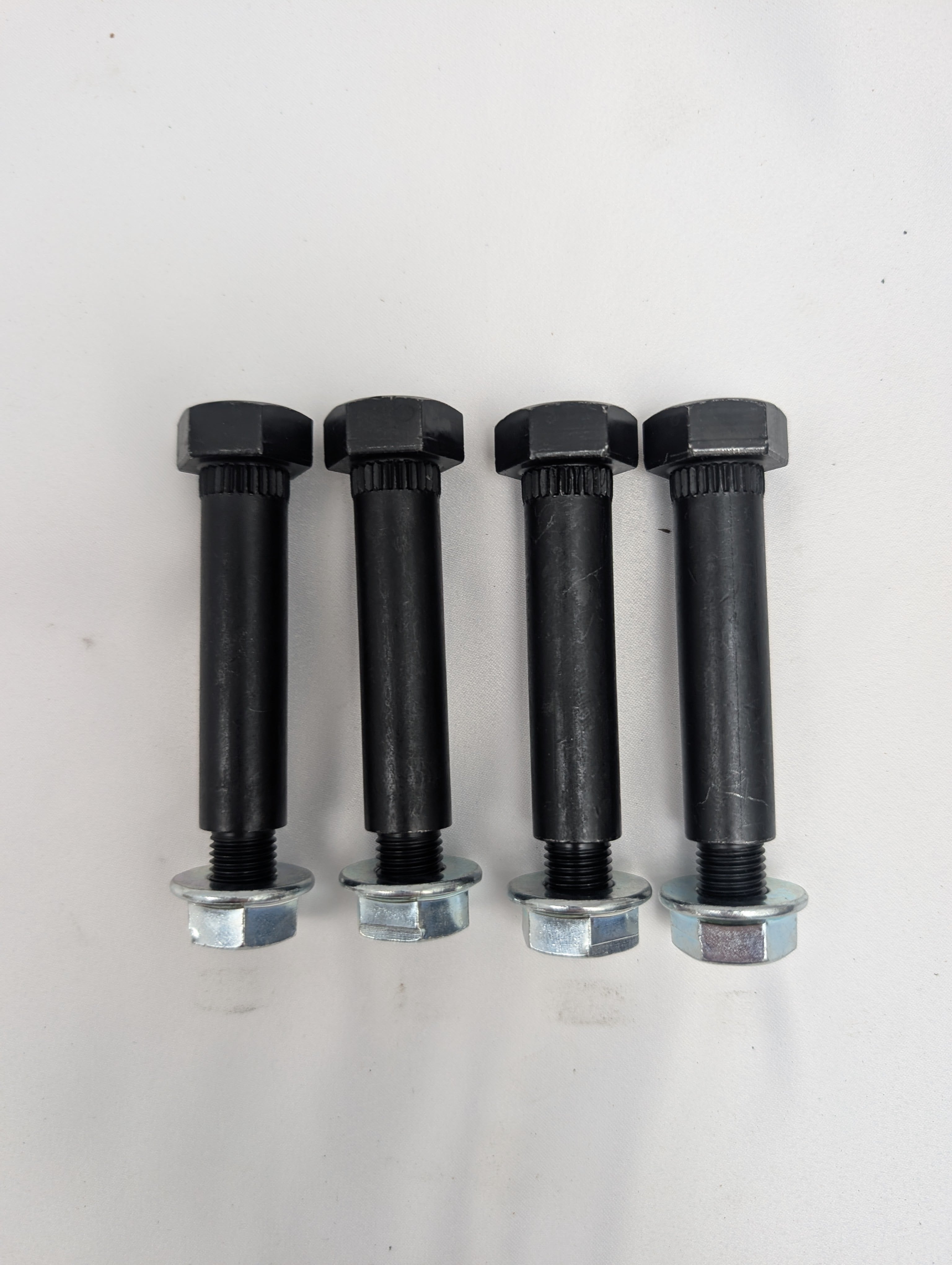 TruRyde® FA-7-126 – 9/16” to 7/16” Step-Down Non-Greasable Shackle Bolt | Axle Set (4)