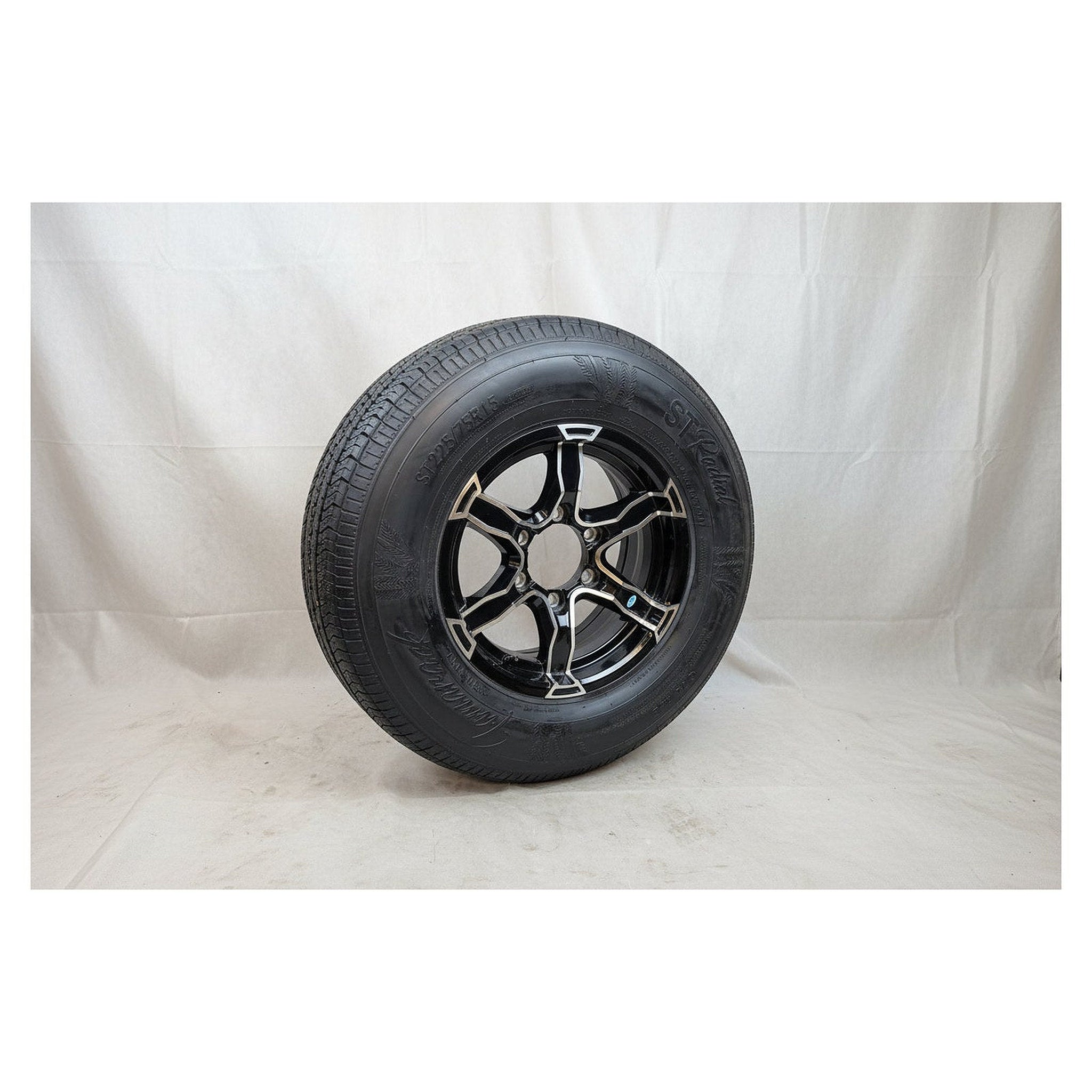 Tamarack ST225/75R15 Trailer Tire w/ Lionshead Liger Aluminum Wheel – 6 on 5.5 | Load Range E (10 Ply) - 2,830 lb, 65 PSI, 6x