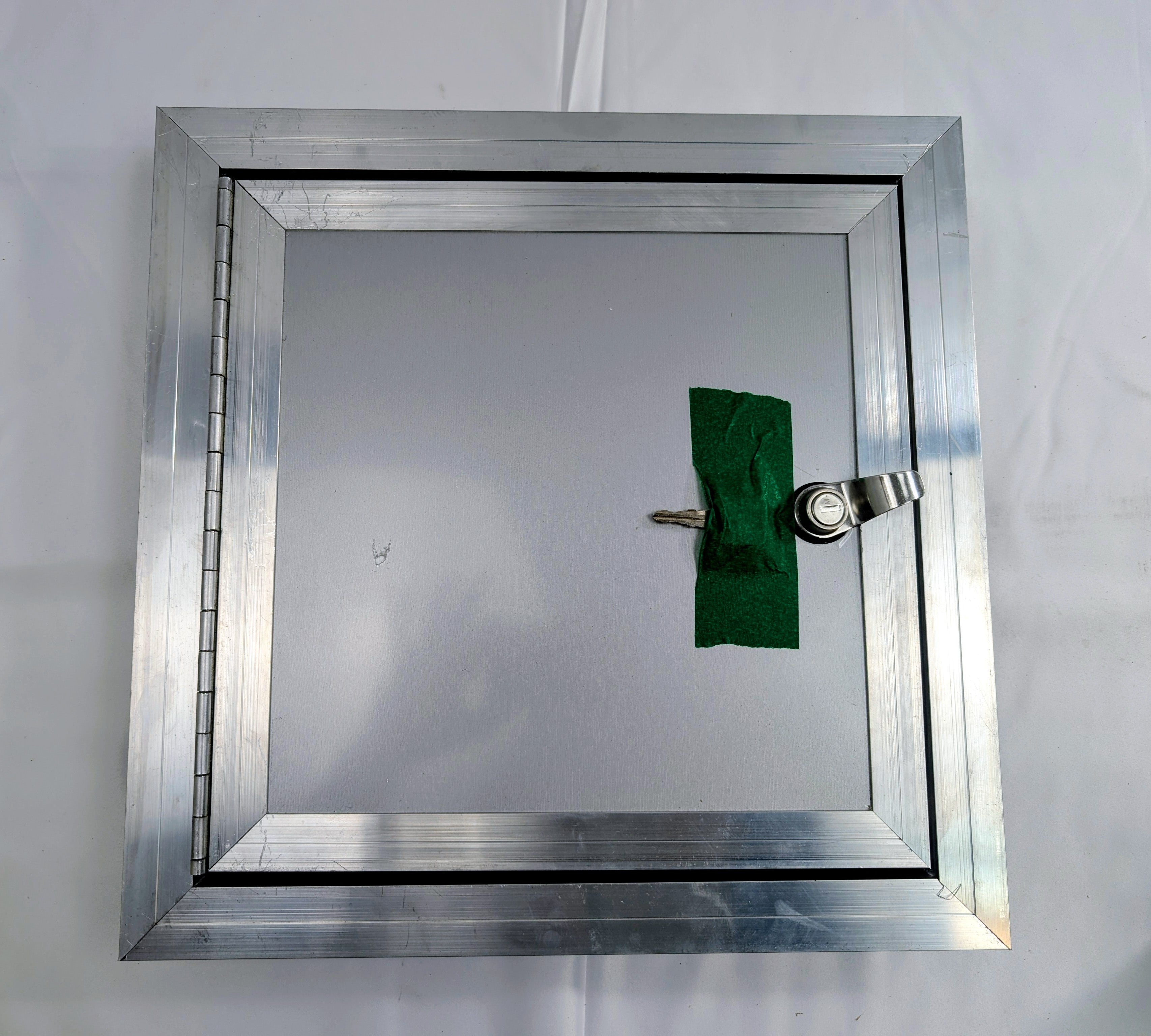 Aluminum Side Access Fuel Door for Cargo & Snowmobile Trailers – Locking Hatch (Blemished) - 11x11 - full product view | AAA 