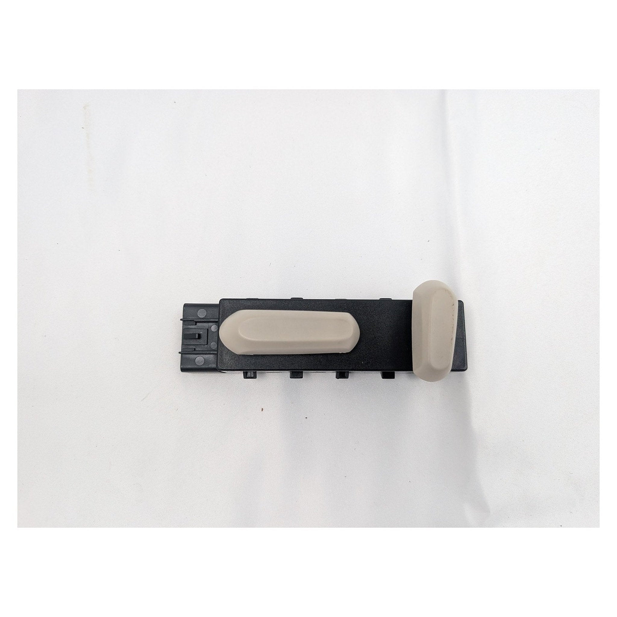 GM Power Seat Adjuster Switch 25974759 — Top View, Whisper Beige 4KB Oval Rocker Buttons, 2022 GMC Acadia | Used OEM