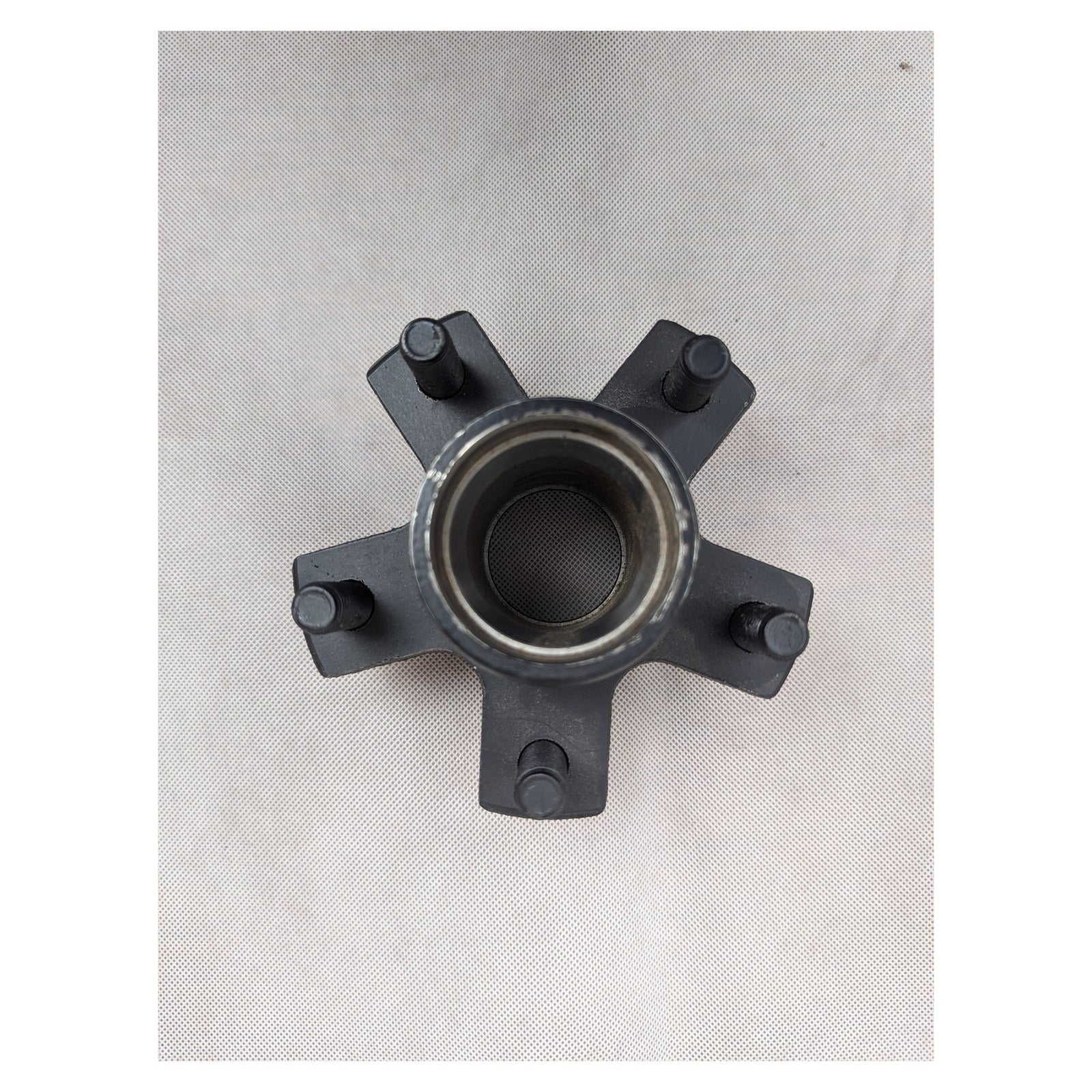 Dexter 2.2K Idler Hub 5 On 4.50″ Bolt 2000# 2200# axles - 2,200 lb - full product view | AAA Trailer