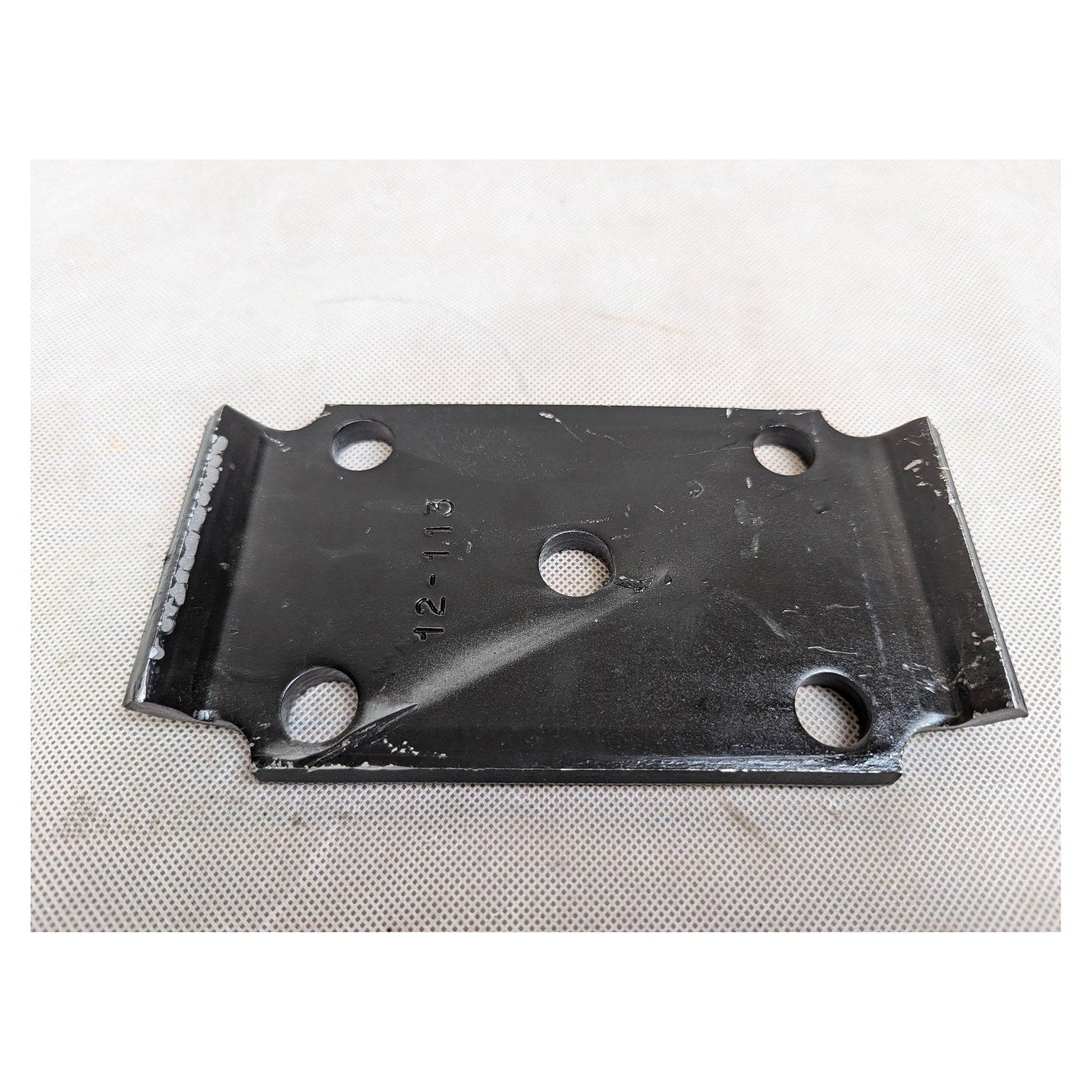 Heavy-Duty Dexter Tie Plate for 8K Axles - full product view | AAA Trailer